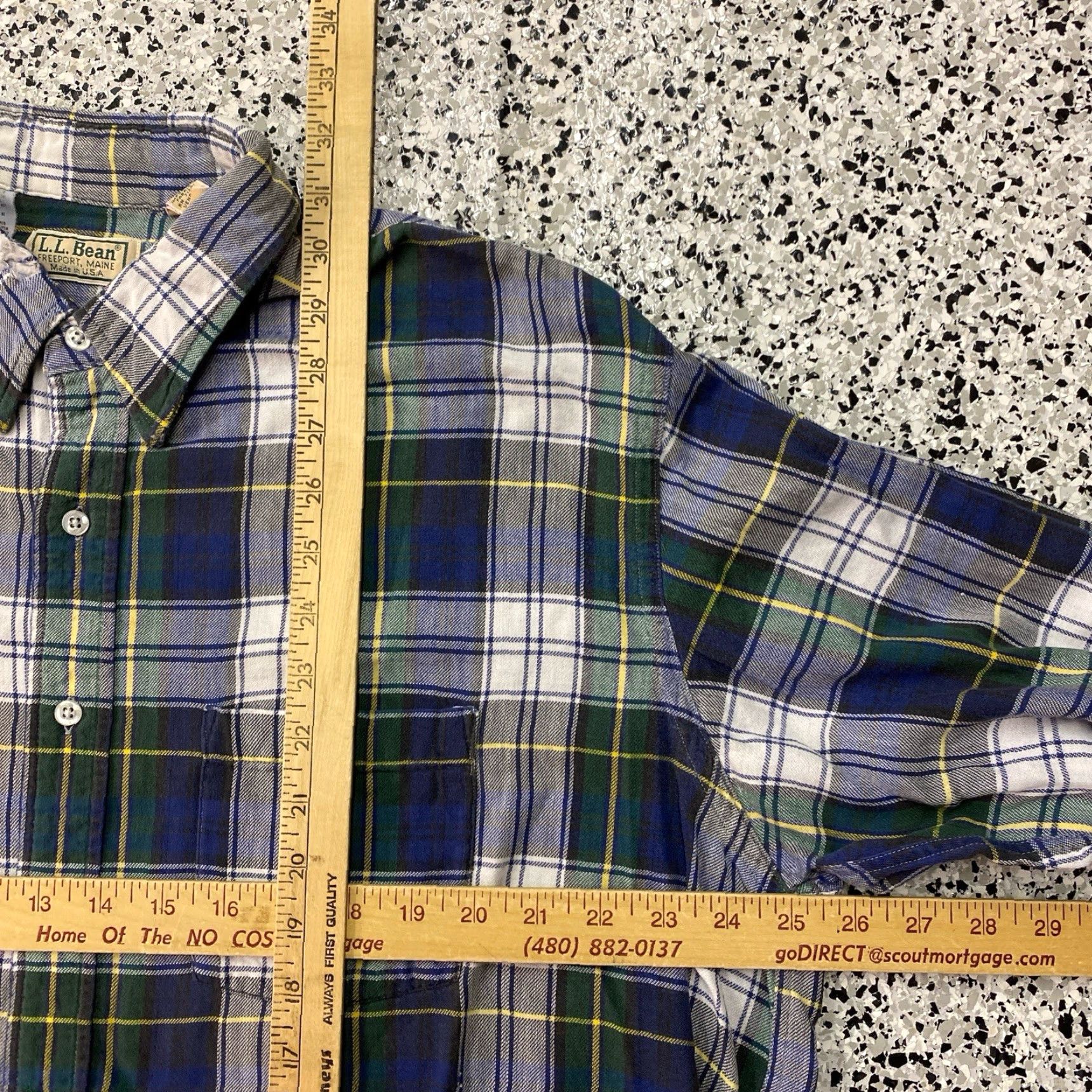 Vintage VINTAGE L.L. Bean Button-Down Shirt Plaid Green XL Mens USA MADE Shirt Size US XL / EU 56 / 4 - 3 Thumbnail