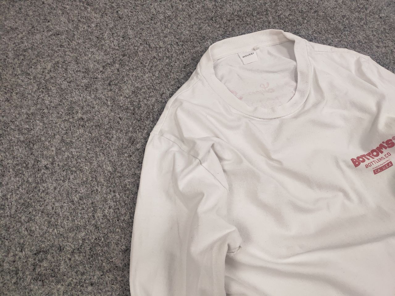 MOUSSY Moussy Bottom's Up Japan Design Light White Logo Long Sleeve Size US M / EU 48-50 / 2 - 7 Thumbnail