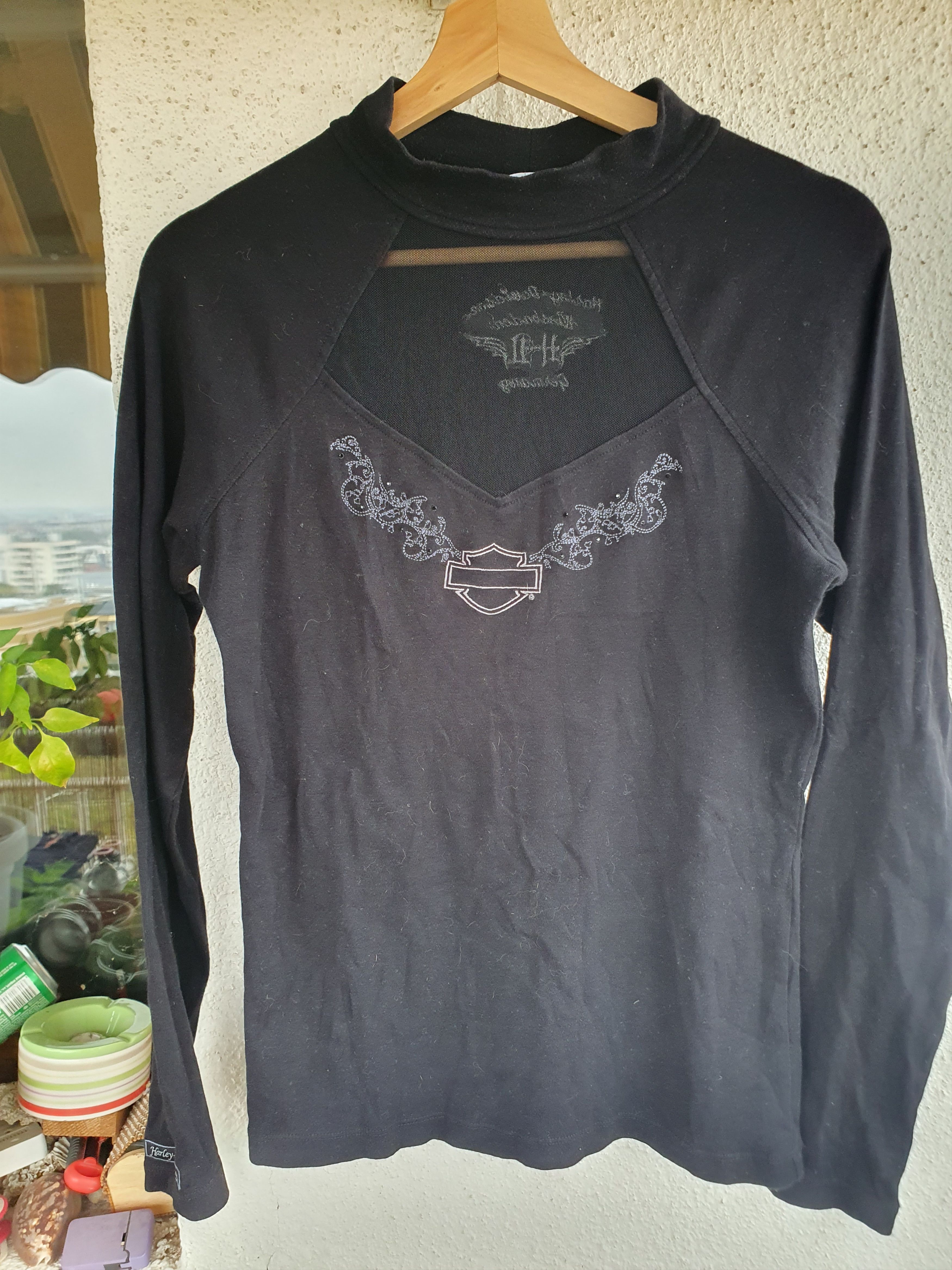 Harley Davidson Harley Davidson Wiesbaden Germany Womans Long Sleeve tee L Size L / US 10 / IT 46 - 1 Thumbnail