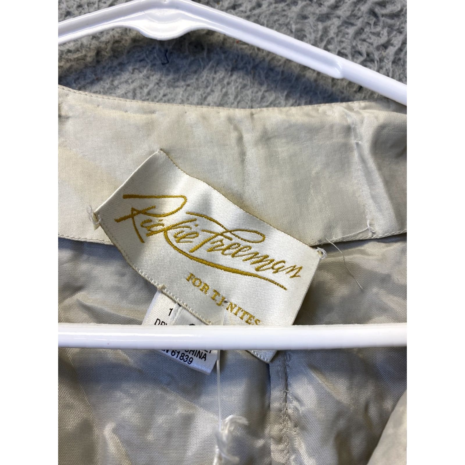 Vintage Ricke Freeman Suit Women Sz 8 Tan 2PCs Long Sleeve Blazer & Dress Set/ 32-88 Size M / US 6-8 / IT 42-44 - 7 Thumbnail