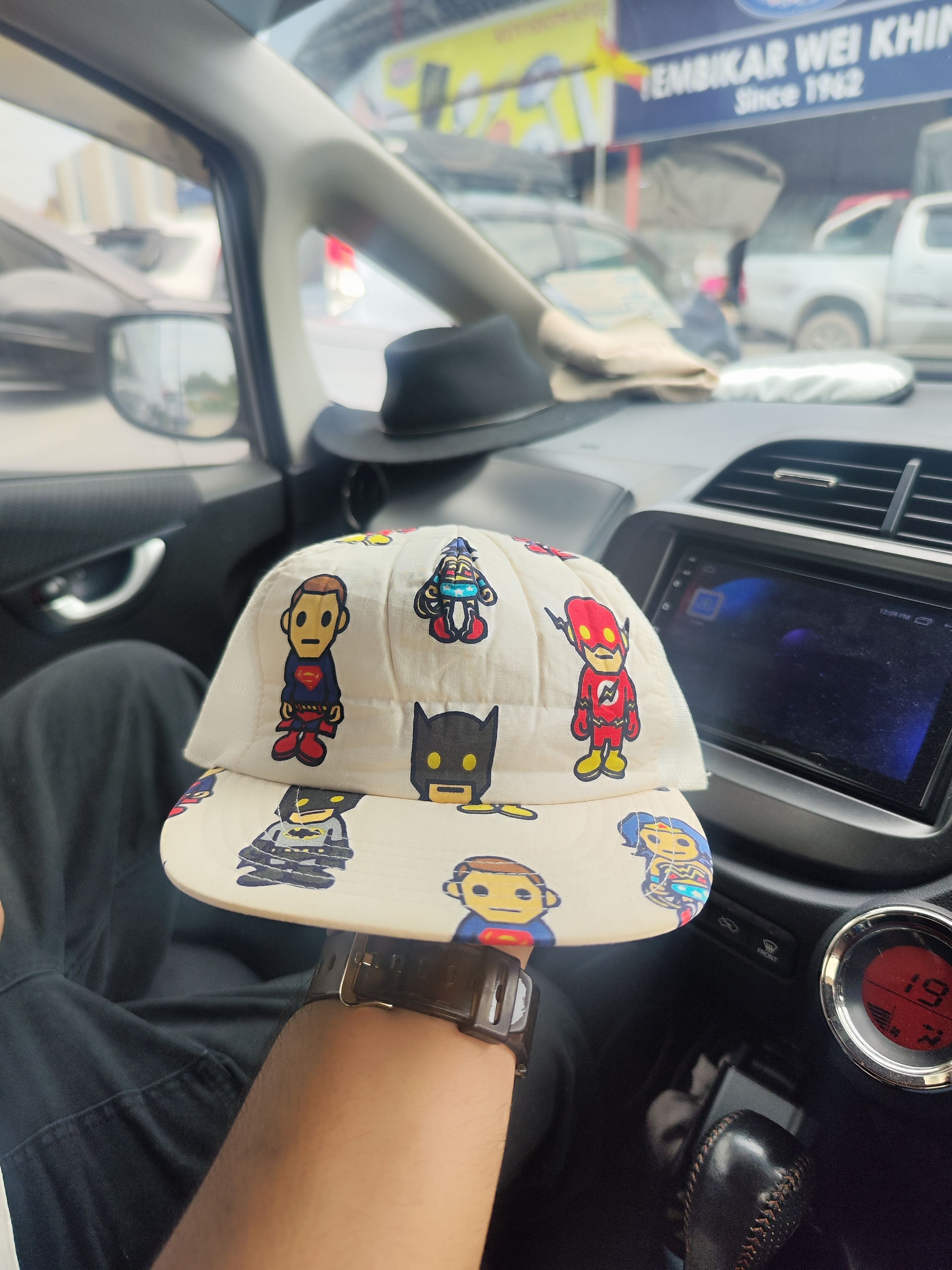 Bape A Bathing Ape DC Comics Trucker Hat Batman Superman Nigo Size ONE SIZE - 1 Thumbnail