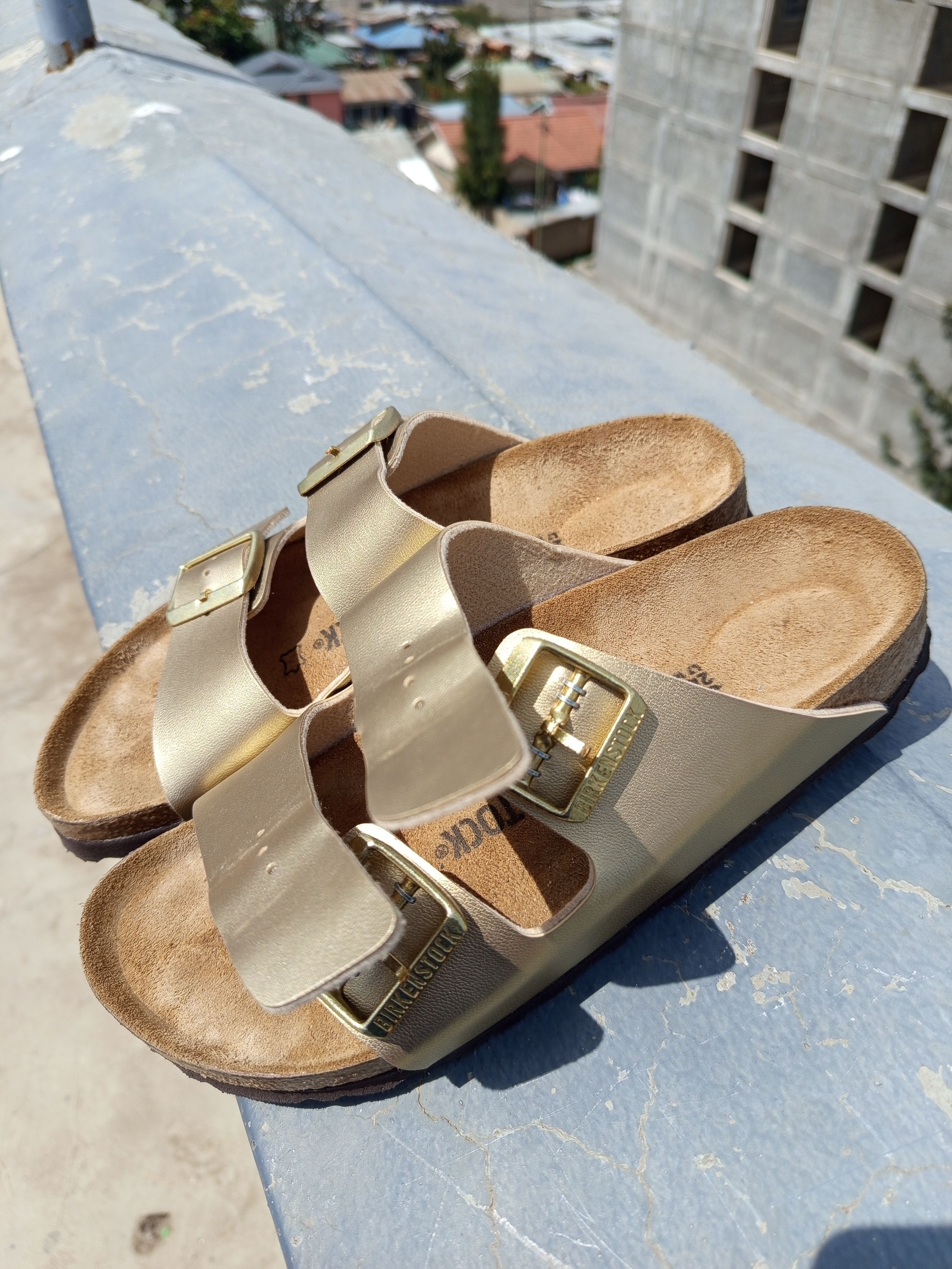 Birkenstock Birkenstock Gold Size US 5 / IT 35 - 8 Thumbnail