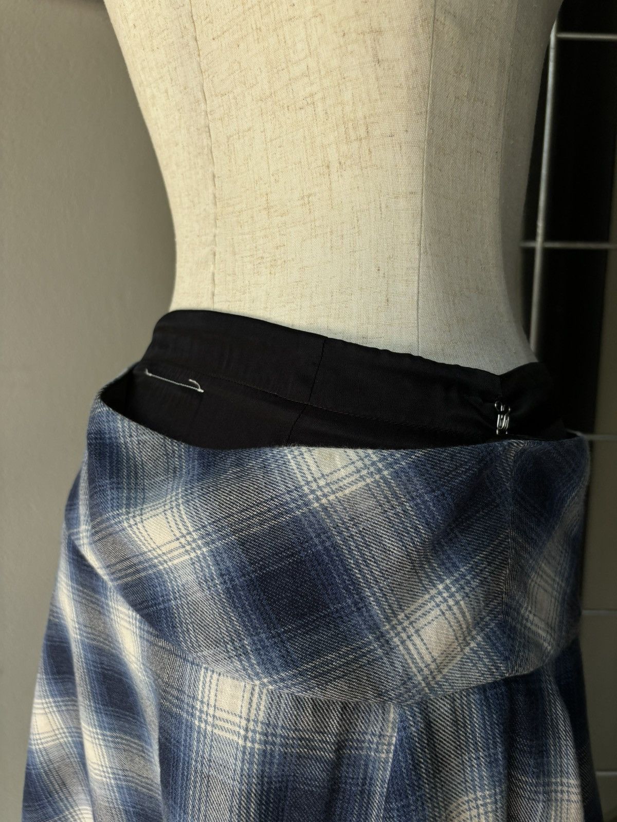Maison Margiela MM6 Maison Margiela layered plaid skirt Size 26" / US 2 / IT 38 - 6 Thumbnail