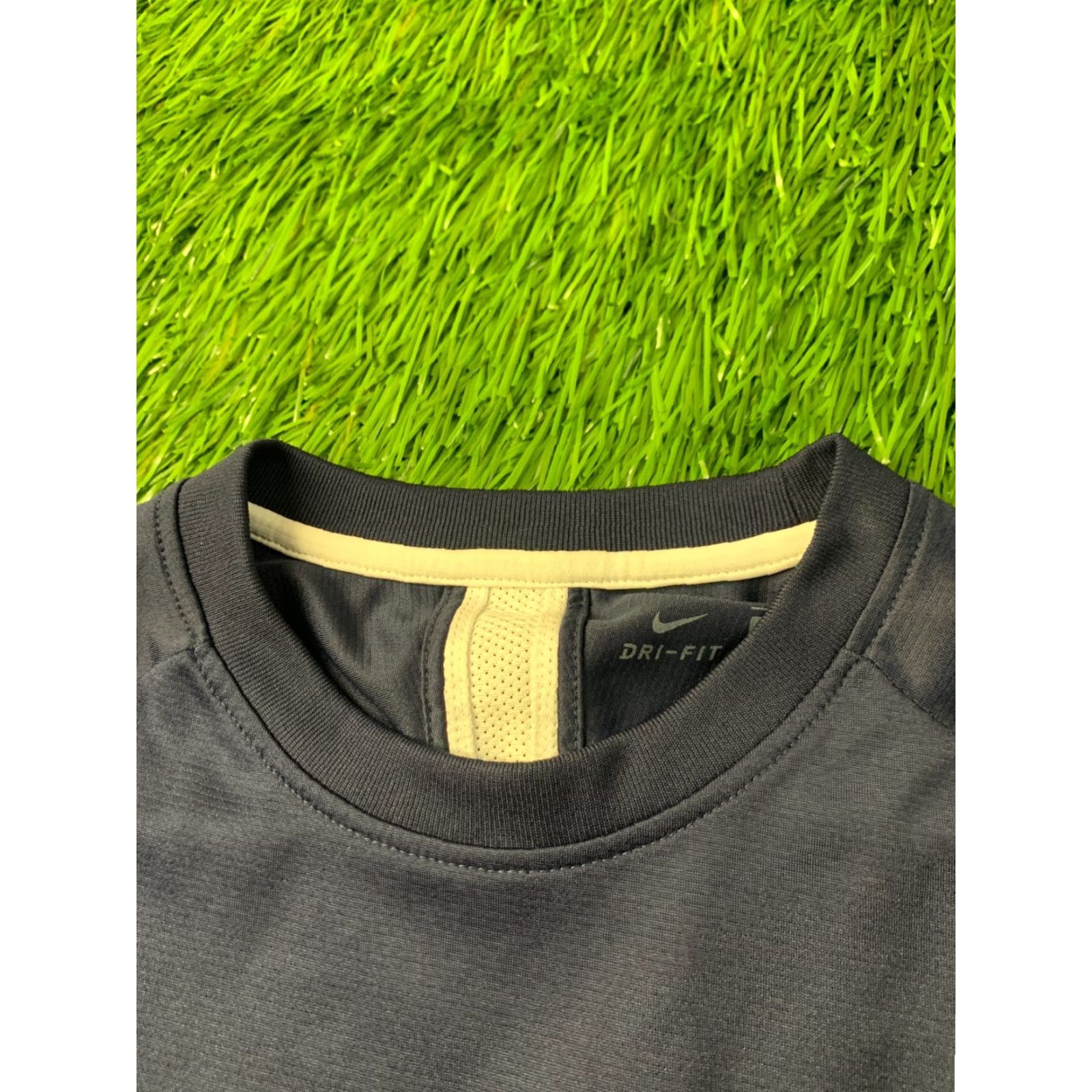 Nike Nike Academy Dri-FIT Shirt Men S Navy Blue/White Football Jersey tee 2020 Nike Dri-FIT Shirt Men S Navy Football 2020 Nike Academy Dri-FIT Shirt Men S Size US S / EU 44-46 / 1 - 4 Thumbnail