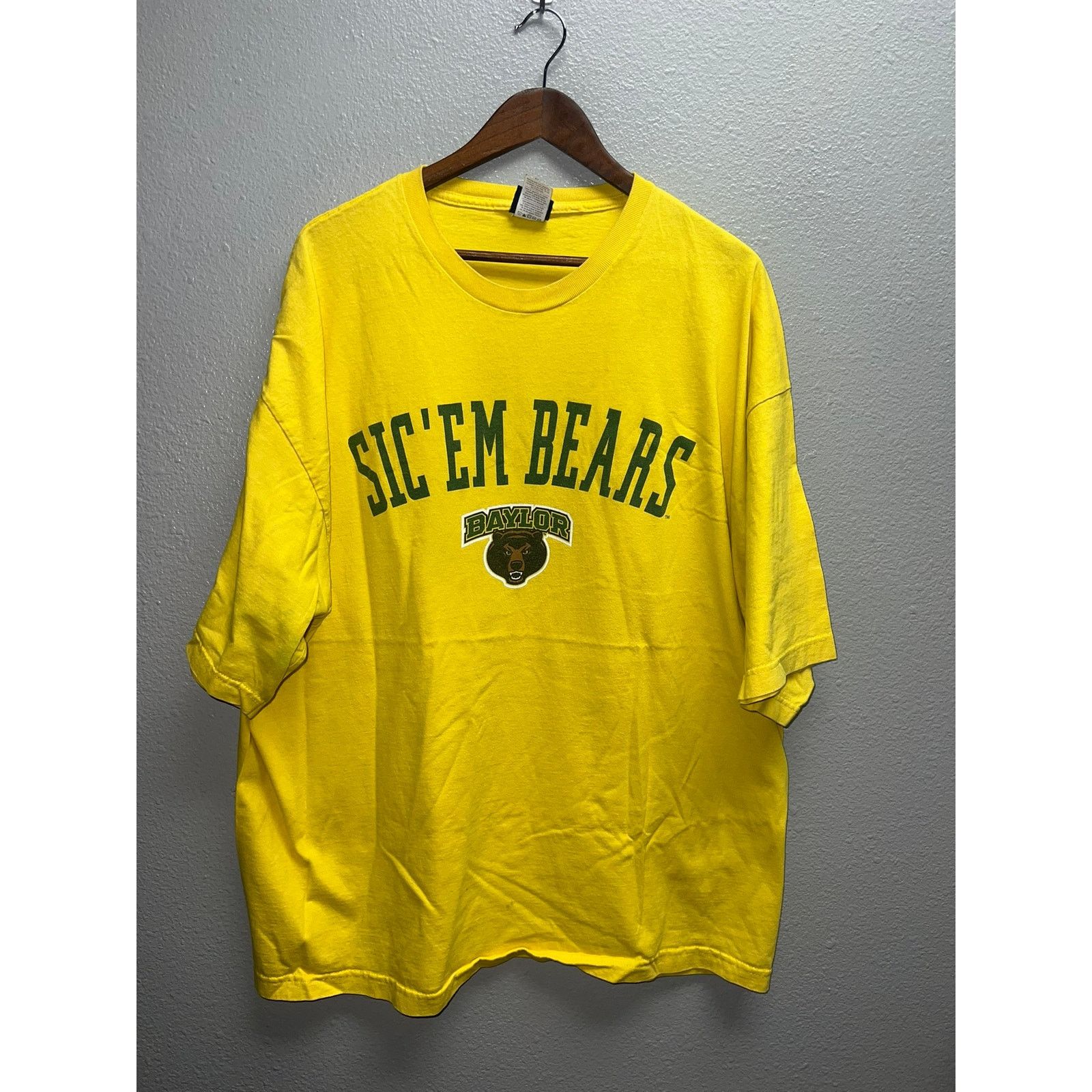 Champs Sport Vintage Baylor Bears Shirt Sic Em Bears College VTG Tee 2XL Size US XXL / EU 58 / 5 - 1 Thumbnail