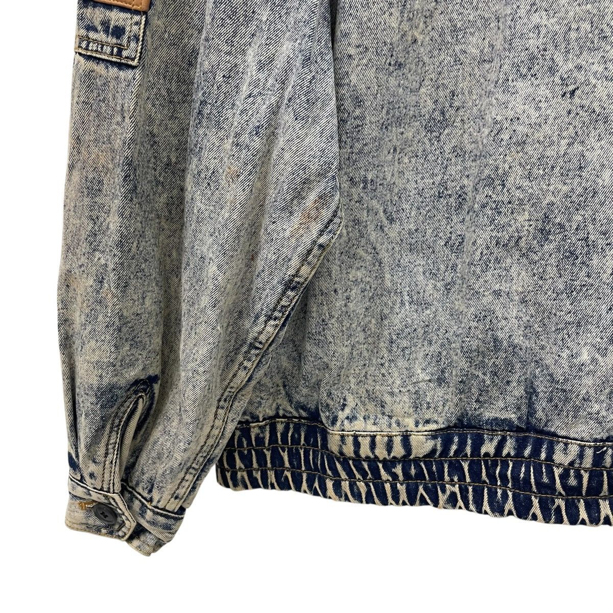 Avirex Vintage Avirex Denim Bomber Jacket Size US L / EU 52-54 / 3 - 14 Thumbnail