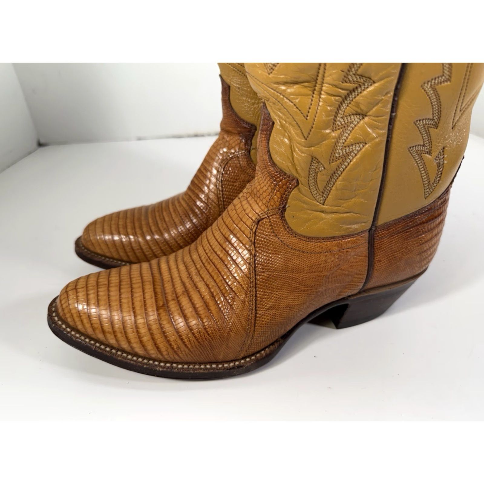 Justin Boots VINTAGE Justin Boots Lizard Boots Women 5 B Butterscotch Brown Western USA 4557 Size US 5 / IT 35 - 5 Thumbnail