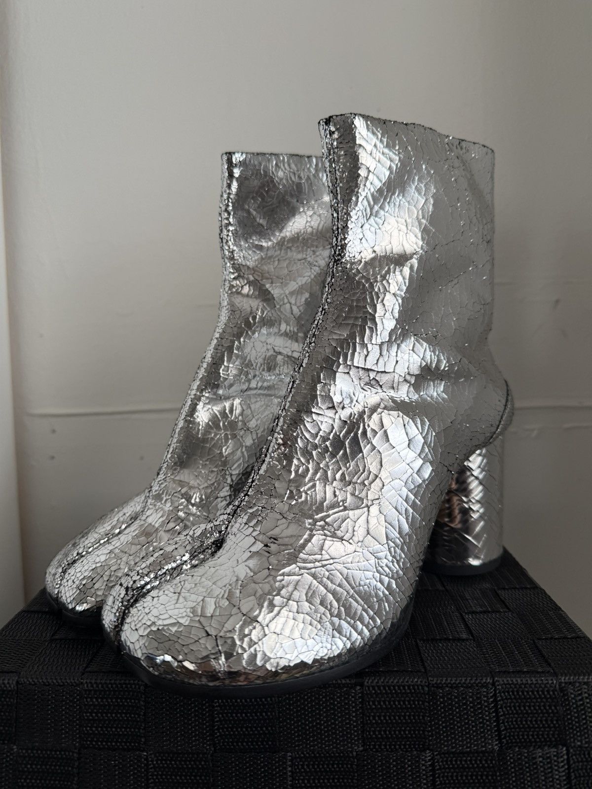 Maison Margiela Maison Margiela Broken Mirror Tabi Boots Size US 8 / IT 38 - 1 Thumbnail