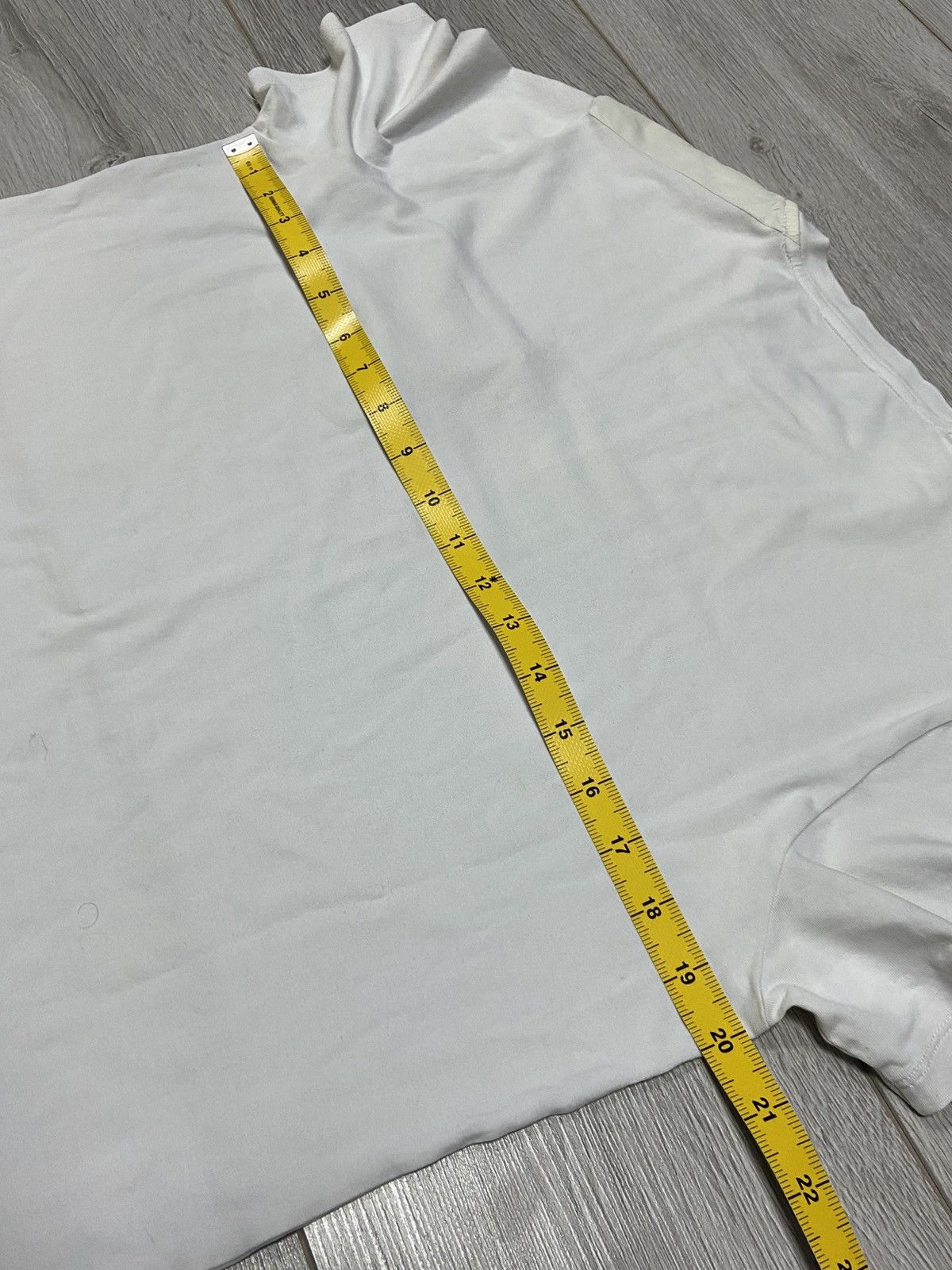 Prada Prada nylon pocket white tab tee shirt Size US M / EU 48-50 / 2 - 13 Thumbnail