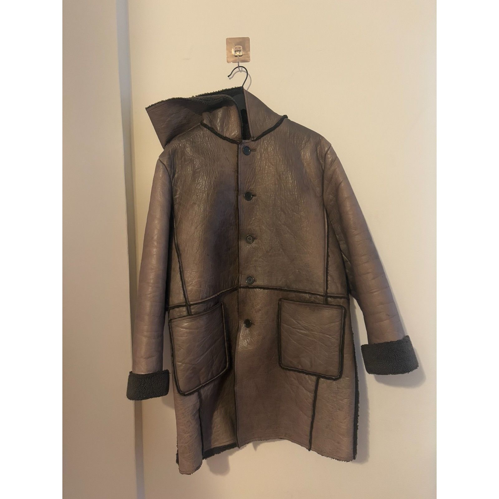 Blackmeans 291295 = Homme Hooded Leather Shearling Coat Jacket size F Size US L / EU 52-54 / 3 - 1 Thumbnail