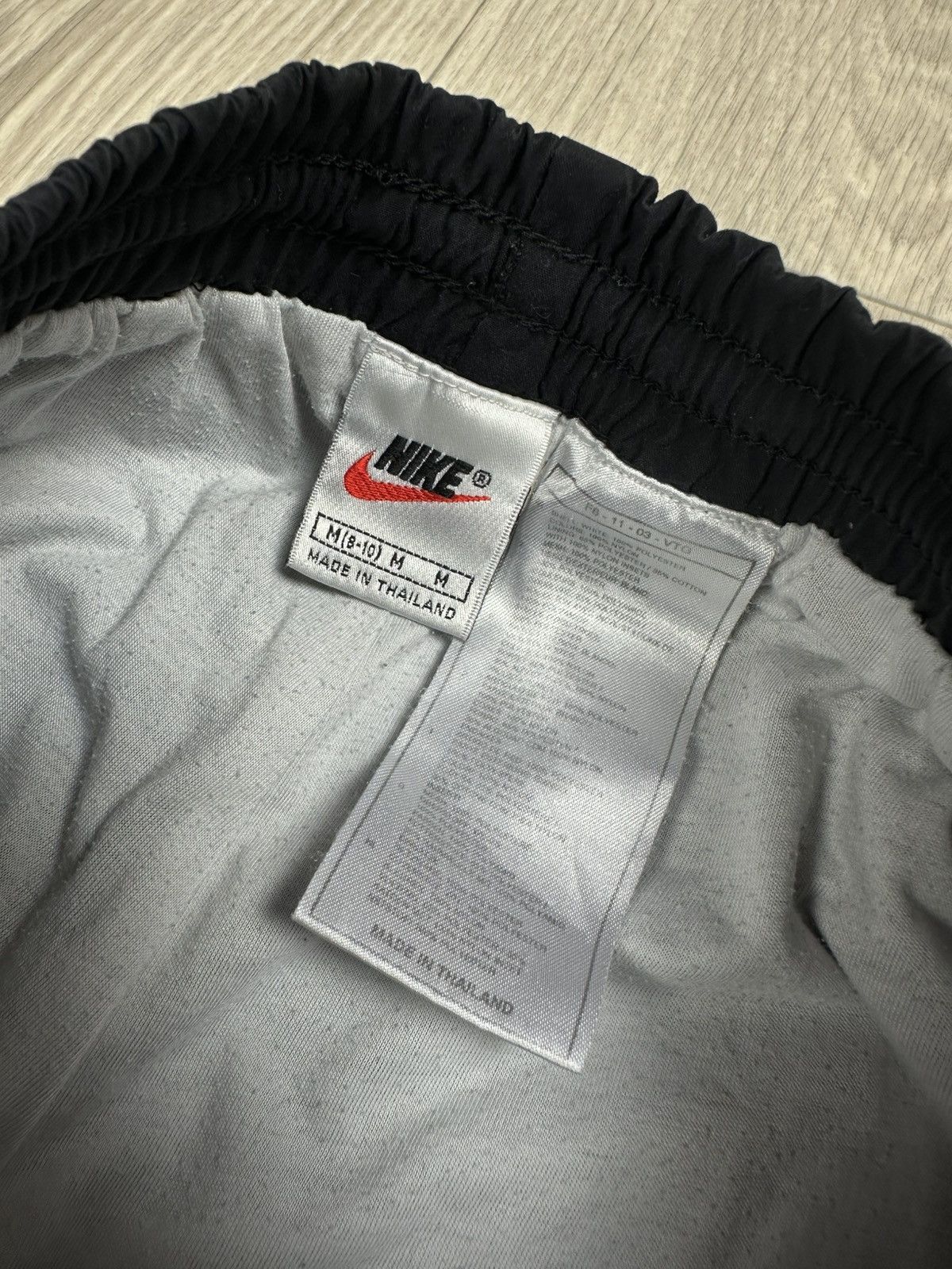 Nike Vintage Nike Nylon Sweatpants Swoosh Dril Size M Size US 32 / EU 48 - 7 Thumbnail