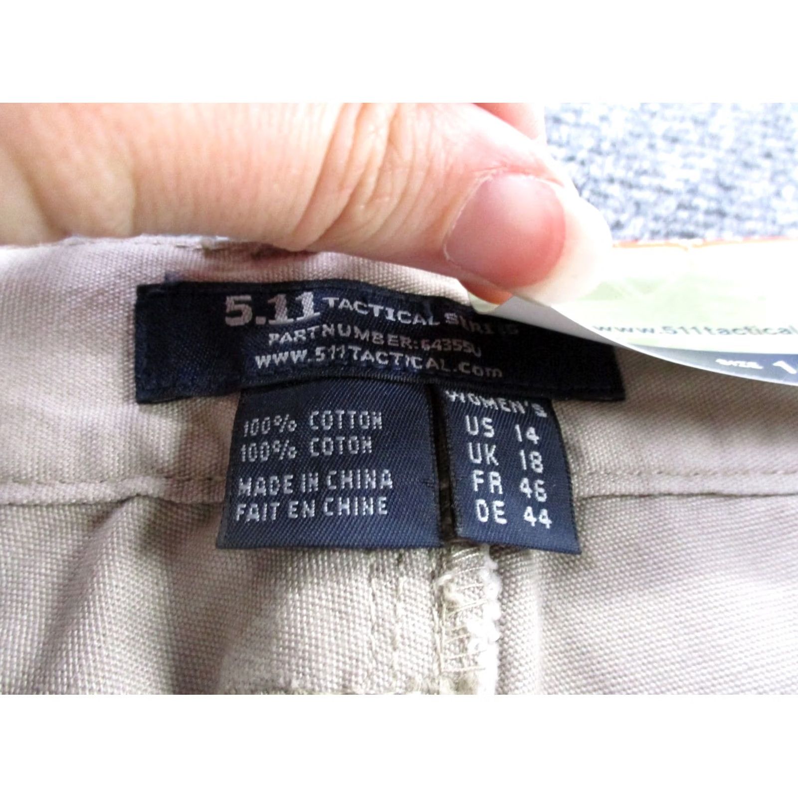 Vintage 5.11 Tactical Pants Women Cargo Canvas Beige 14 XS? 32 Inseam? (Please provide size/waist) Size 24" / US 00 / IT 34 - 7 Thumbnail