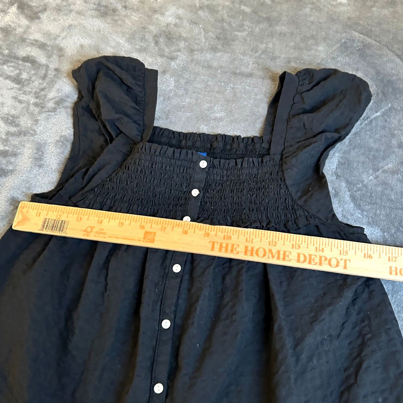 Old Navy Old Navy Black Button Up Smocked Top Ruffle Sleeve Square Neckline Womens Small Size S / US 4 / IT 40 - 6 Thumbnail