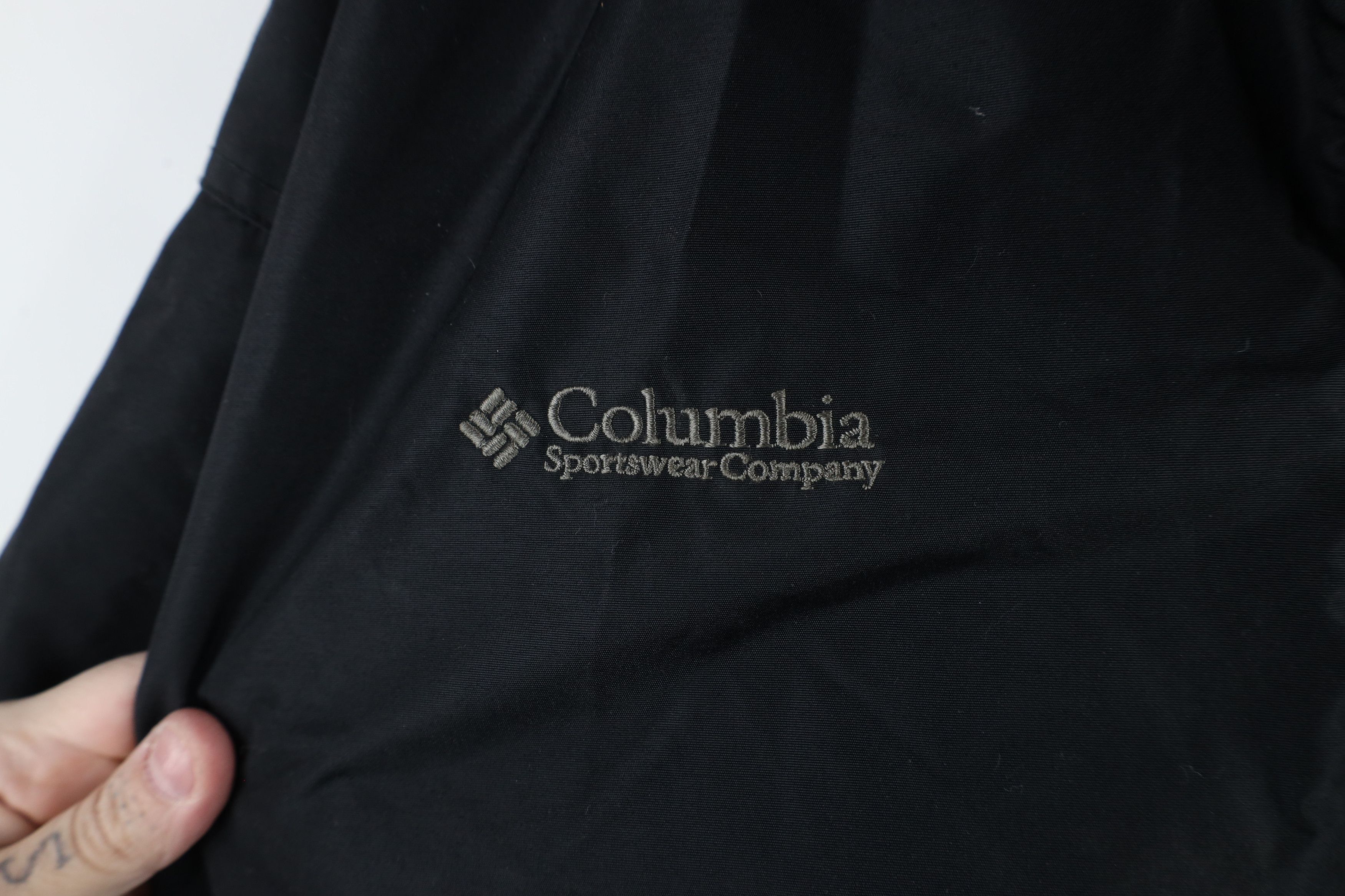 Columbia × Vintage Vintage Columbia Spell Out Fleece Lined Bomber Jacket Black Size US L / EU 52-54 / 3 - 4 Thumbnail