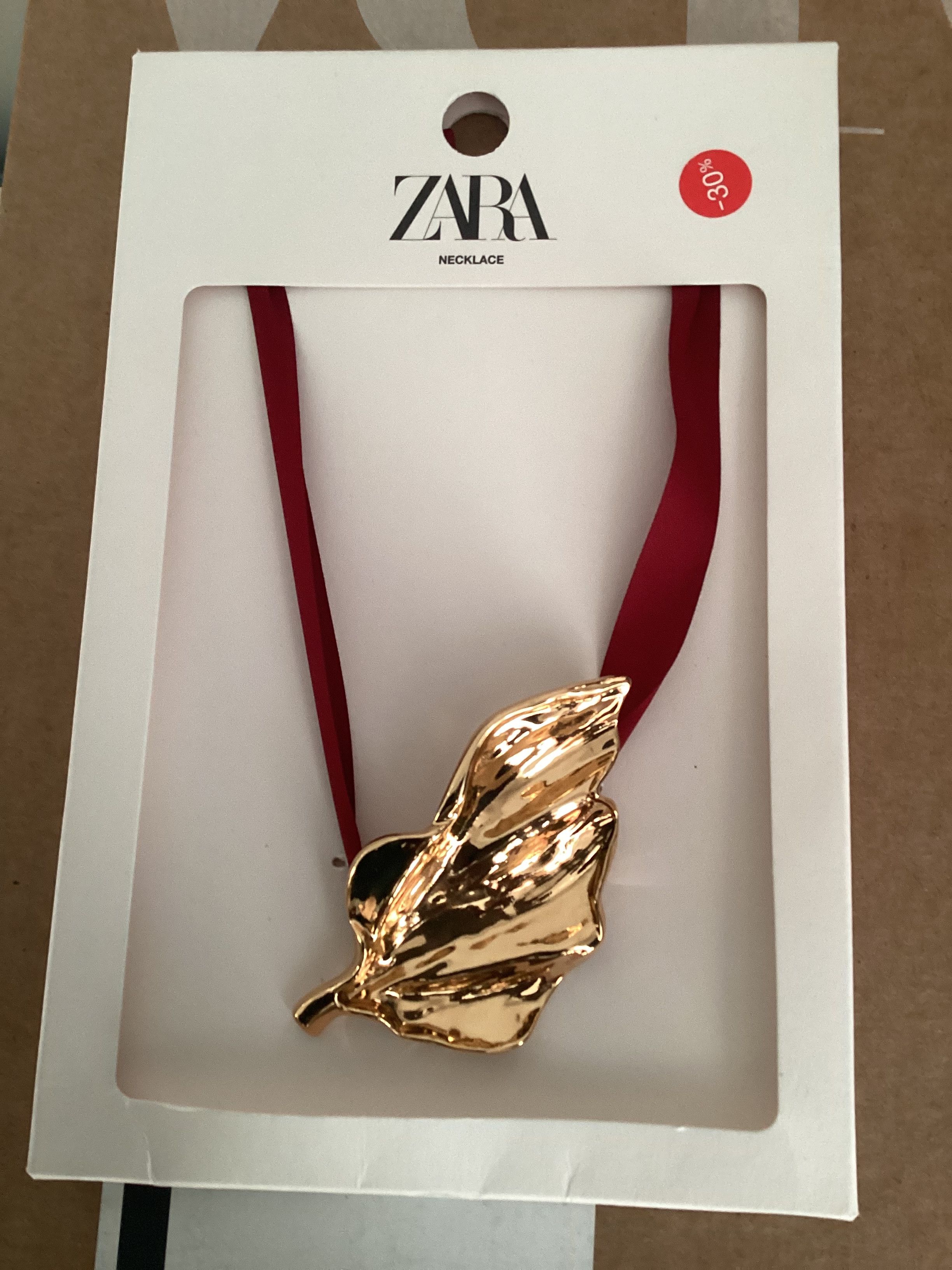 Zara Zara leaf corded necklace Size ONE SIZE - 1 Thumbnail