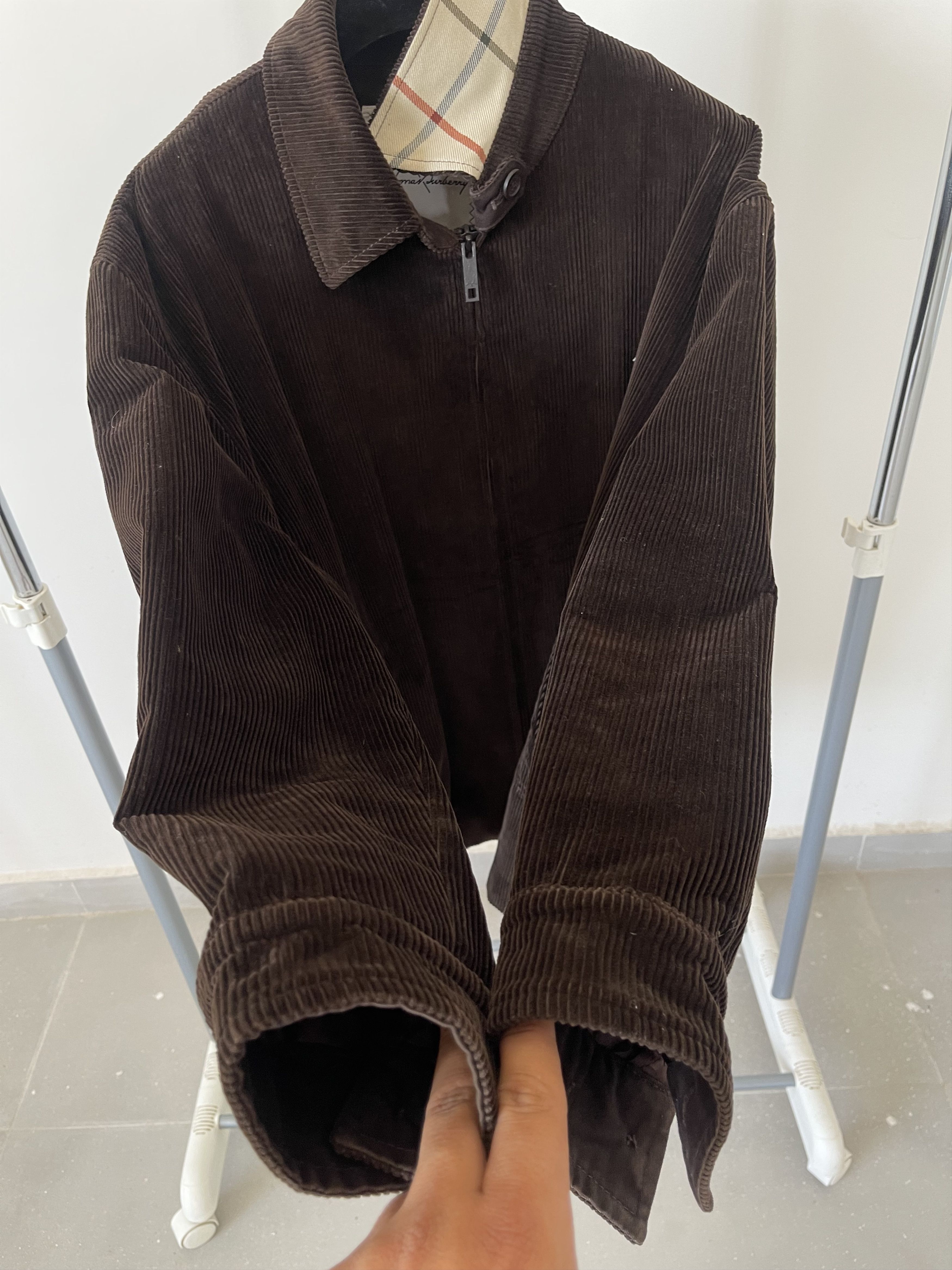 Burberry 🔥 TB Burberry vintage corduroy jacket Size US L / EU 52-54 / 3 - 2 Thumbnail
