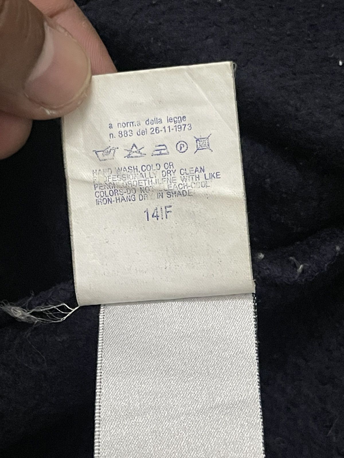 Versace Jeans Couture Vintage Versace Jeans Couture Sweater Big Spellout Logo Size US M / EU 48-50 / 2 - 7 Thumbnail