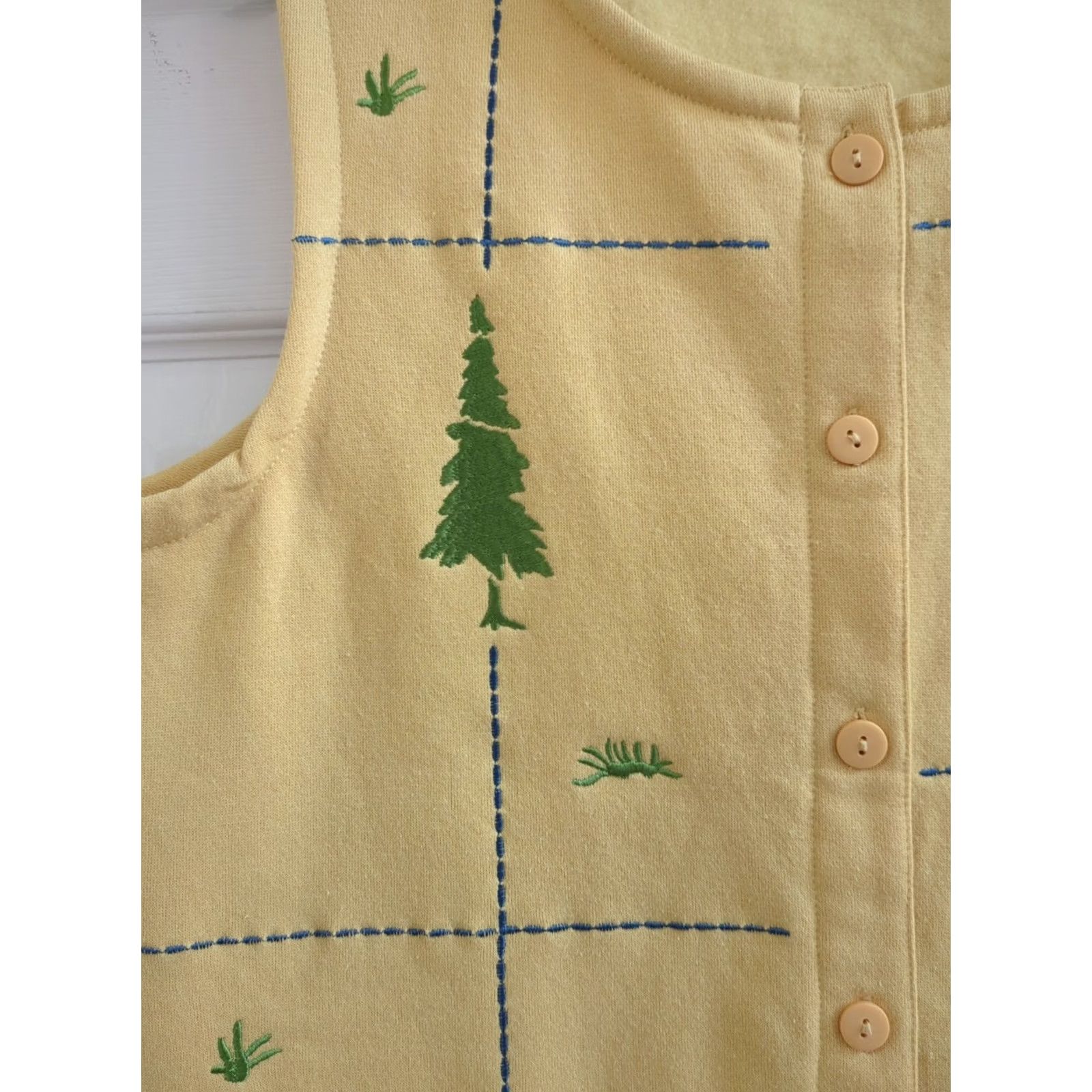 Vintage Shenanigans Vest 90s Yellow Sleeveless Petite Women PS Animal Embroidered Cottagecore Tree Size S / US 4 / IT 40 - 3 Thumbnail