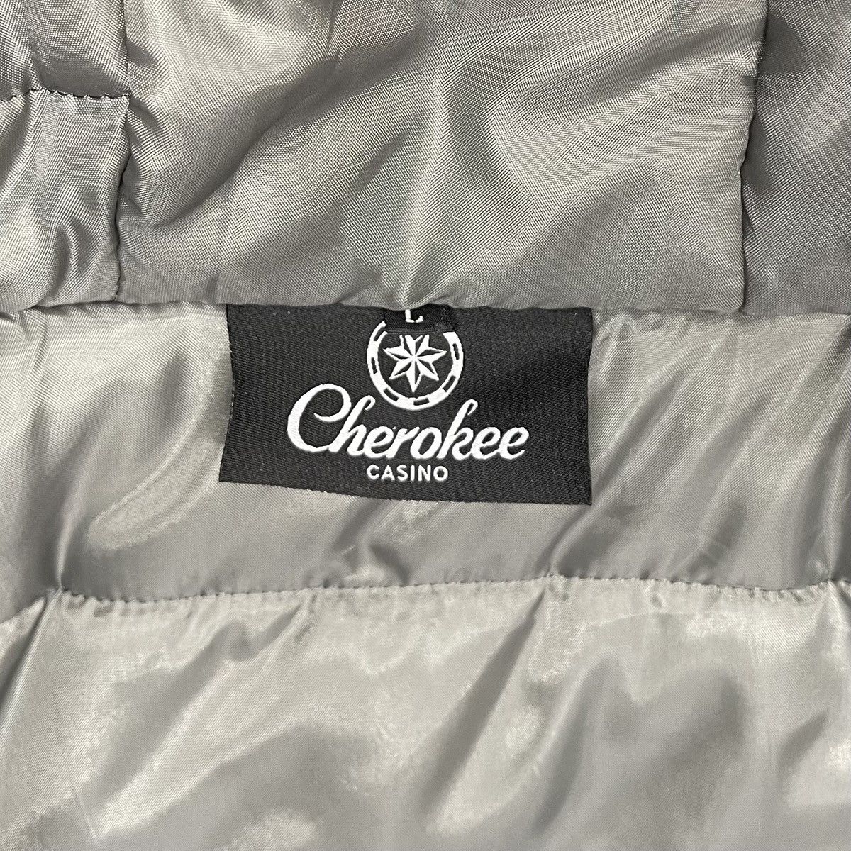Cherokee Cherokee Casino Grey Puffer Jacket Quilted Hooded NWT Size US L / EU 52-54 / 3 - 5 Thumbnail