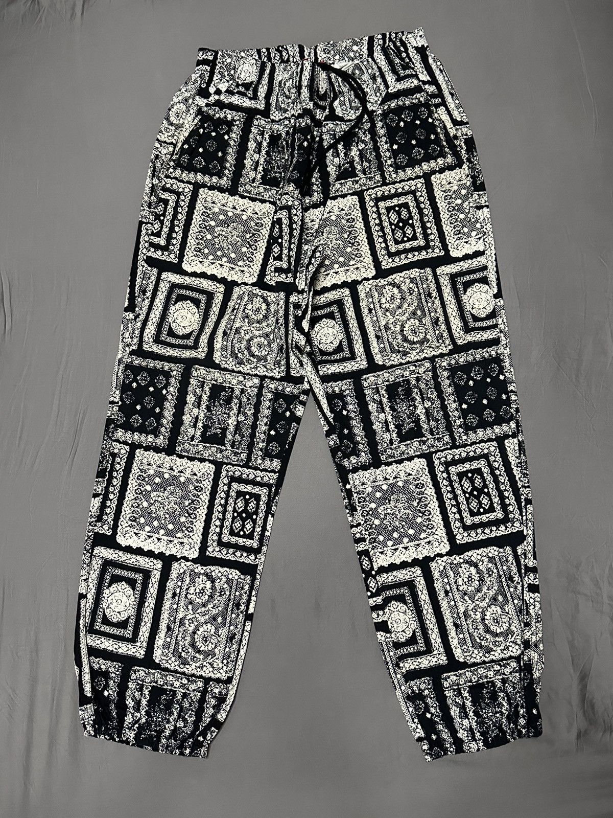 送込‼️S‼️17ss supreme lace pants black 送込‼️S‼️17ss supreme lace pants black