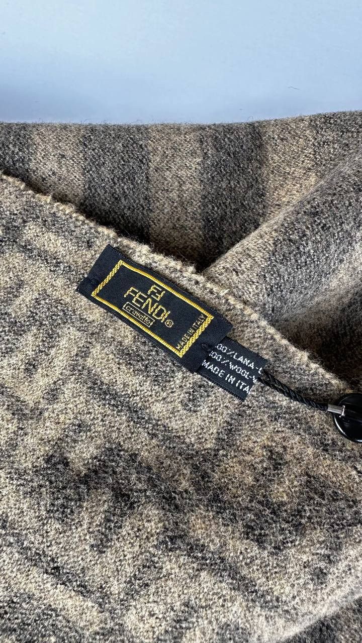 Fendi Fendi Scarf / Muffler Size ONE SIZE - 2 Thumbnail