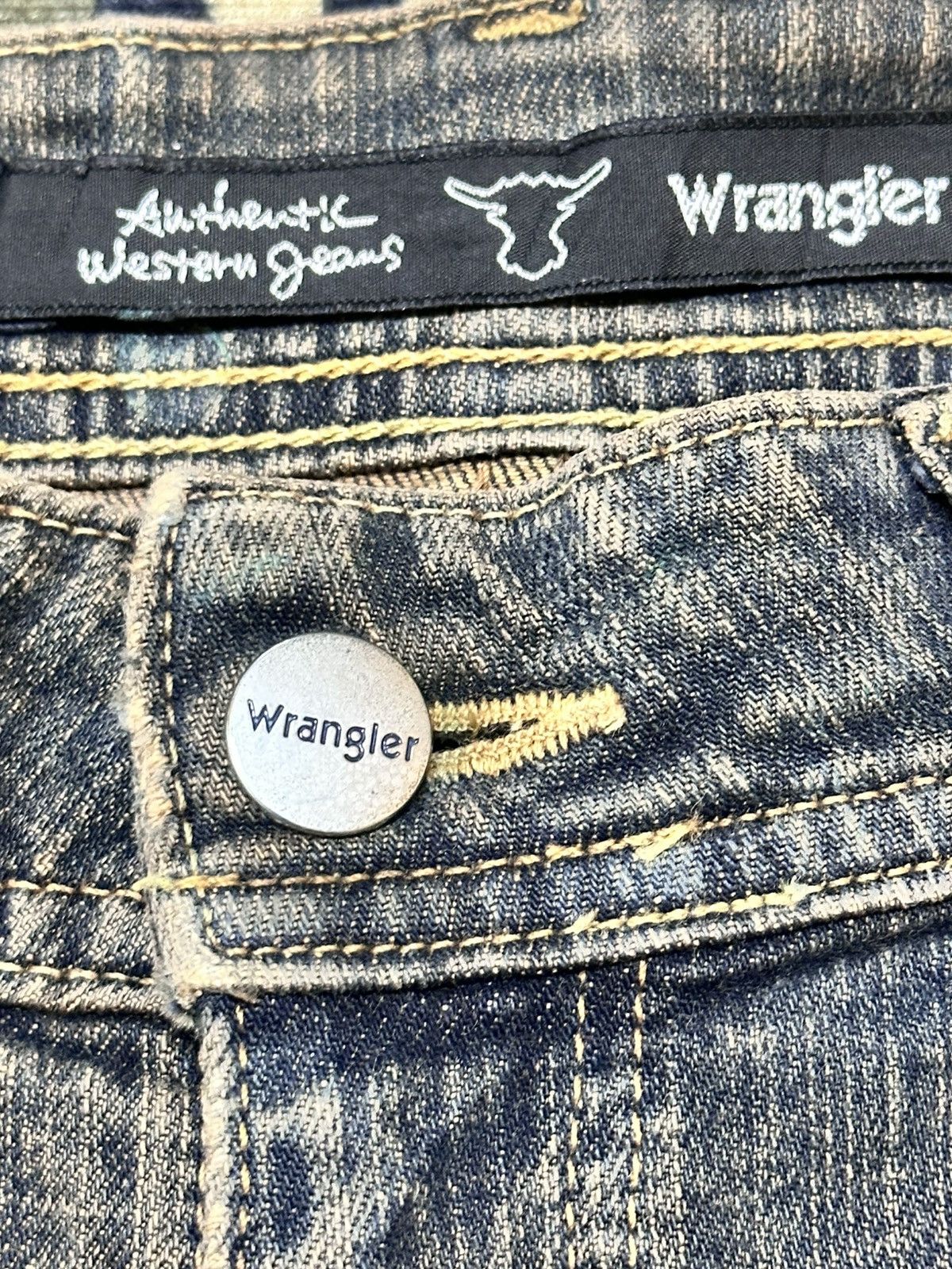 Japanese Brand Wrangler Vintage Baggy Loose Style With Faded Wash Size US 30 / EU 46 - 8 Thumbnail