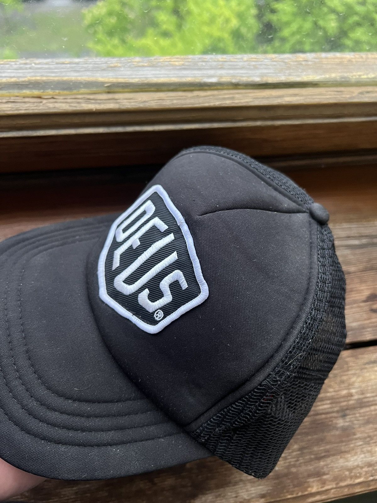 Deus Ex Machina Deus Ex Machina Chambray Shield Trucker Cap Hat Size ONE SIZE - 11 Thumbnail