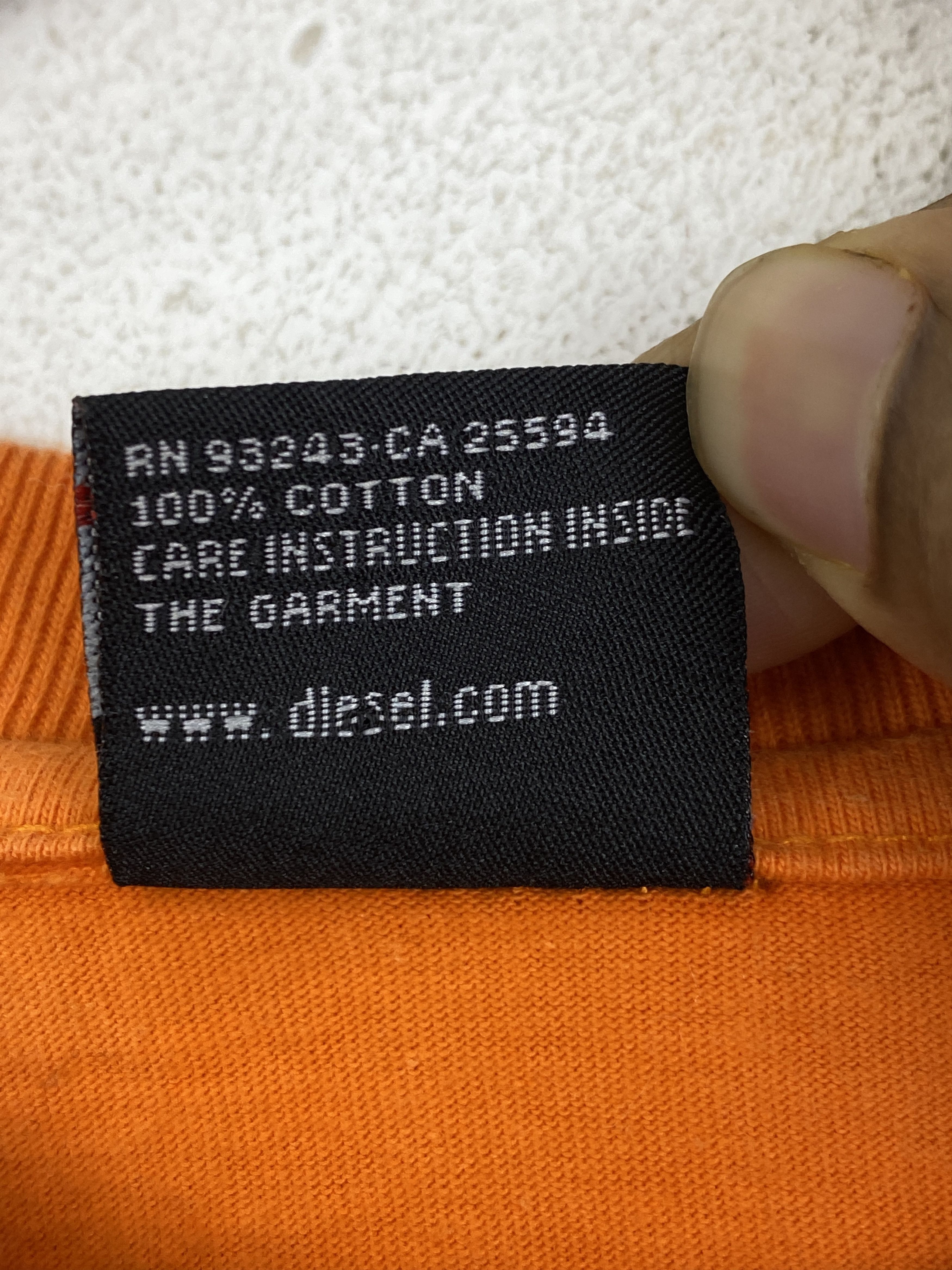 Designer × Diesel × Vintage Vintage Diesel Central Logo Short Sleeve Tshirt TA0570 Size US XS / EU 42 / 0 - 7 Thumbnail