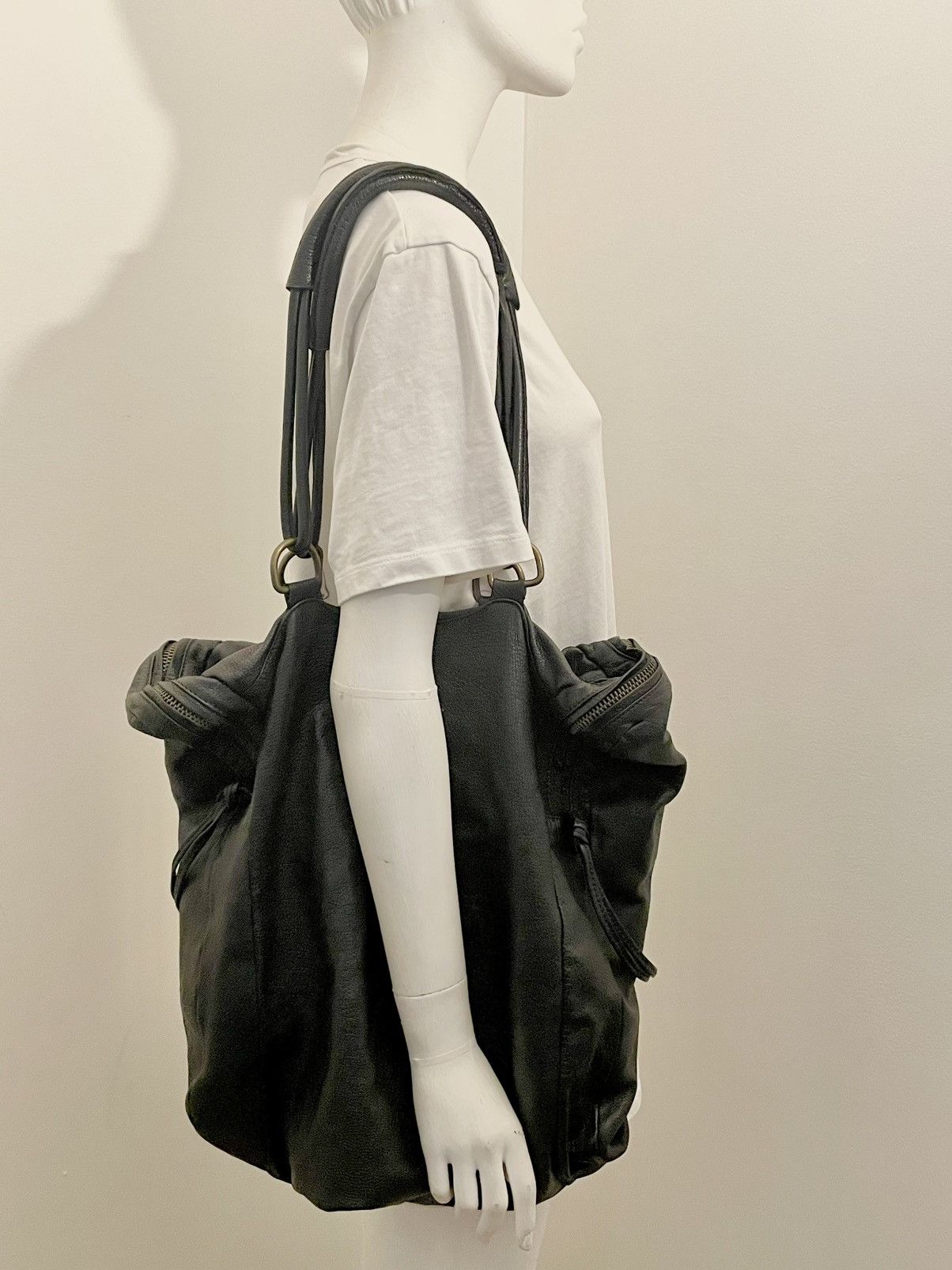 Maison Margiela Maison Margiela Black Leather Shoulder Bag Size ONE SIZE - 17 Thumbnail