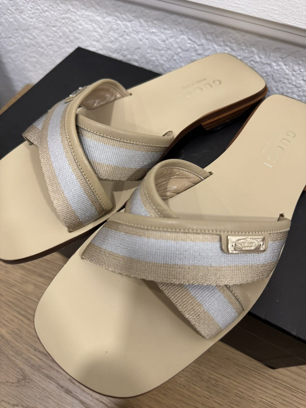 Gucci GUCCI Authentic Slide Sandals Cross Strap Beige Size 37 C Size US 6 / IT 36 - 9 Thumbnail