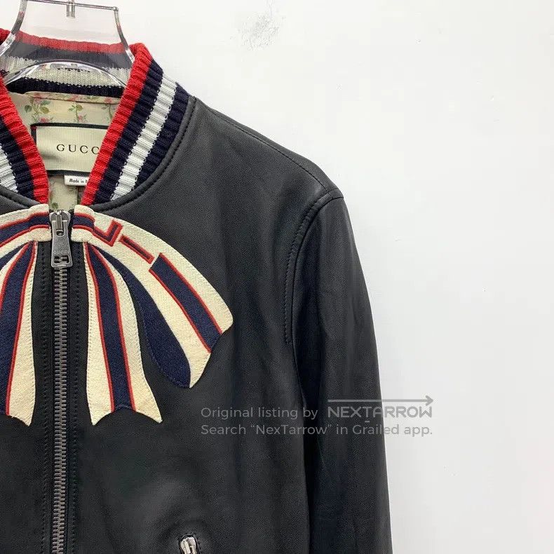Gucci Gucci Black sheep leather striped bow zipper long-sleeved Size S / US 4 / IT 40 - 3 Thumbnail
