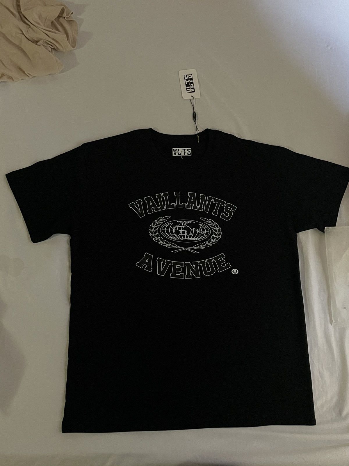 Other New black T-shirt Size US M / EU 48-50 / 2 - 4 Thumbnail