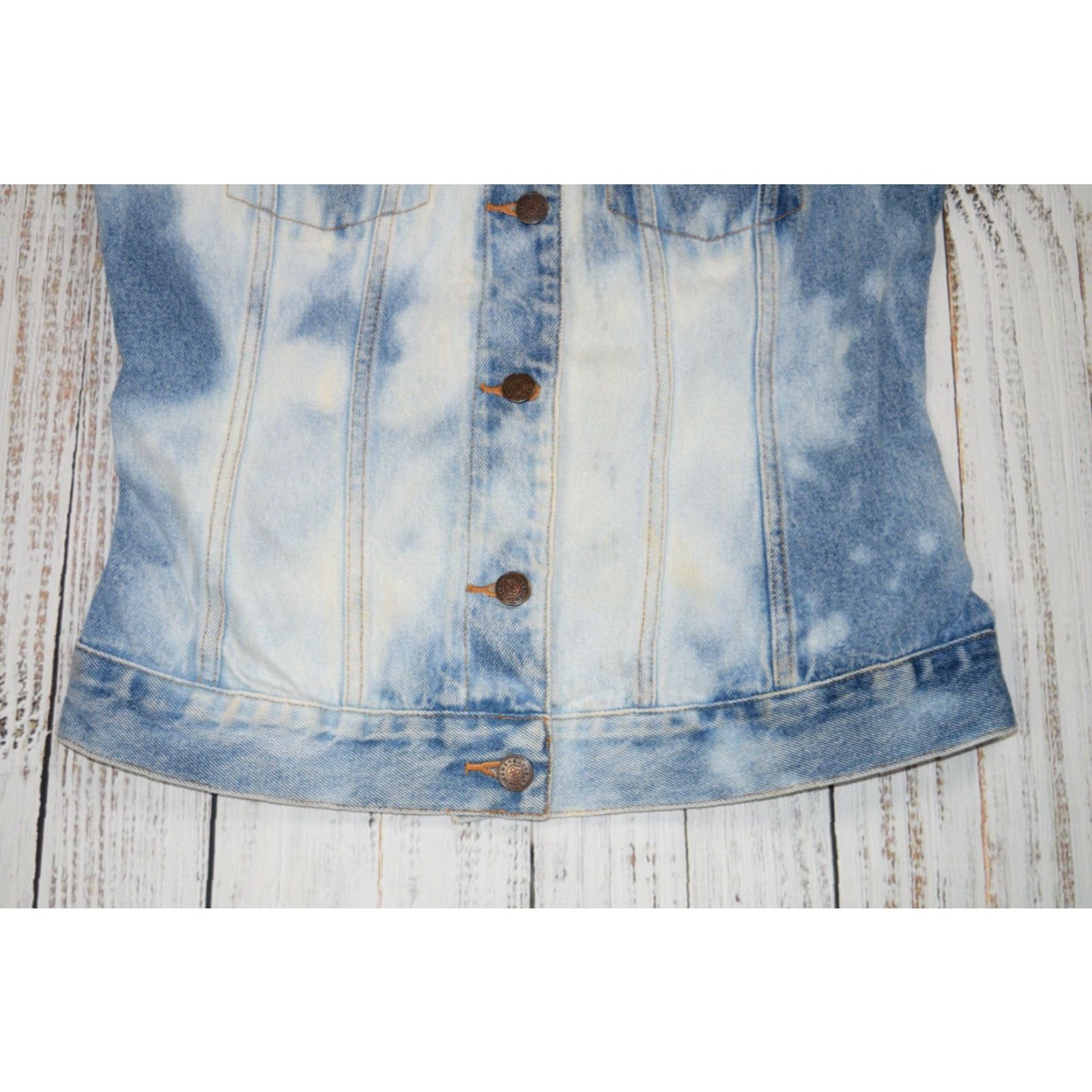 Bill Blass VINTAGE Bill Blass Denim Trucker Vest Adult Women's Small Blue 1990s Grunge Western Button Up Womens Size S / US 4 / IT 40 - 3 Thumbnail
