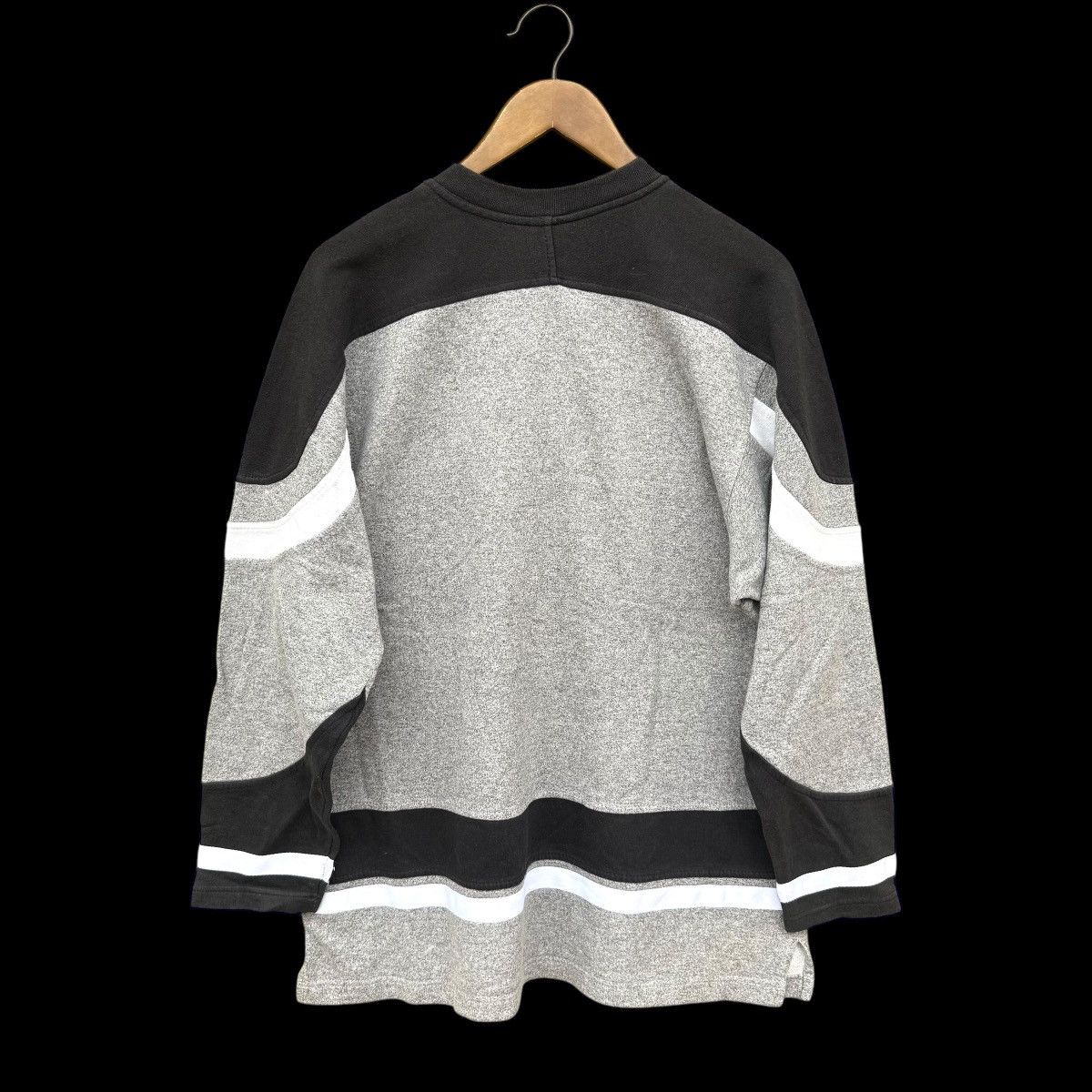 Champion Champion Black/Grey Embroidery Spell Out Sweatshirt Size US M / EU 48-50 / 2 - 7 Thumbnail