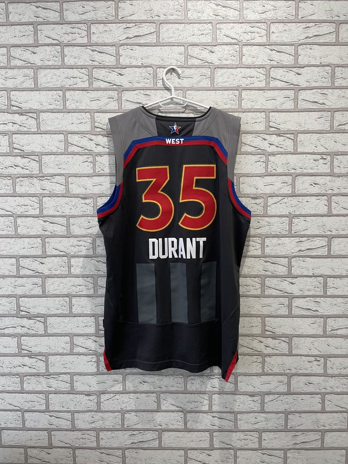 Adidas Adidas 2017 NBA Jersey Kevin Durant Golden State Warriors Size US L / EU 52-54 / 3 - 12 Thumbnail