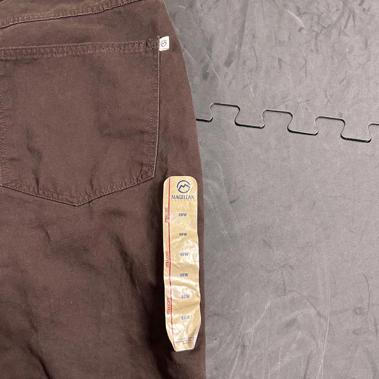 Other Plus size women’s Brown jeans 40w (40x31) Size 40" / US 18 - 6 Thumbnail