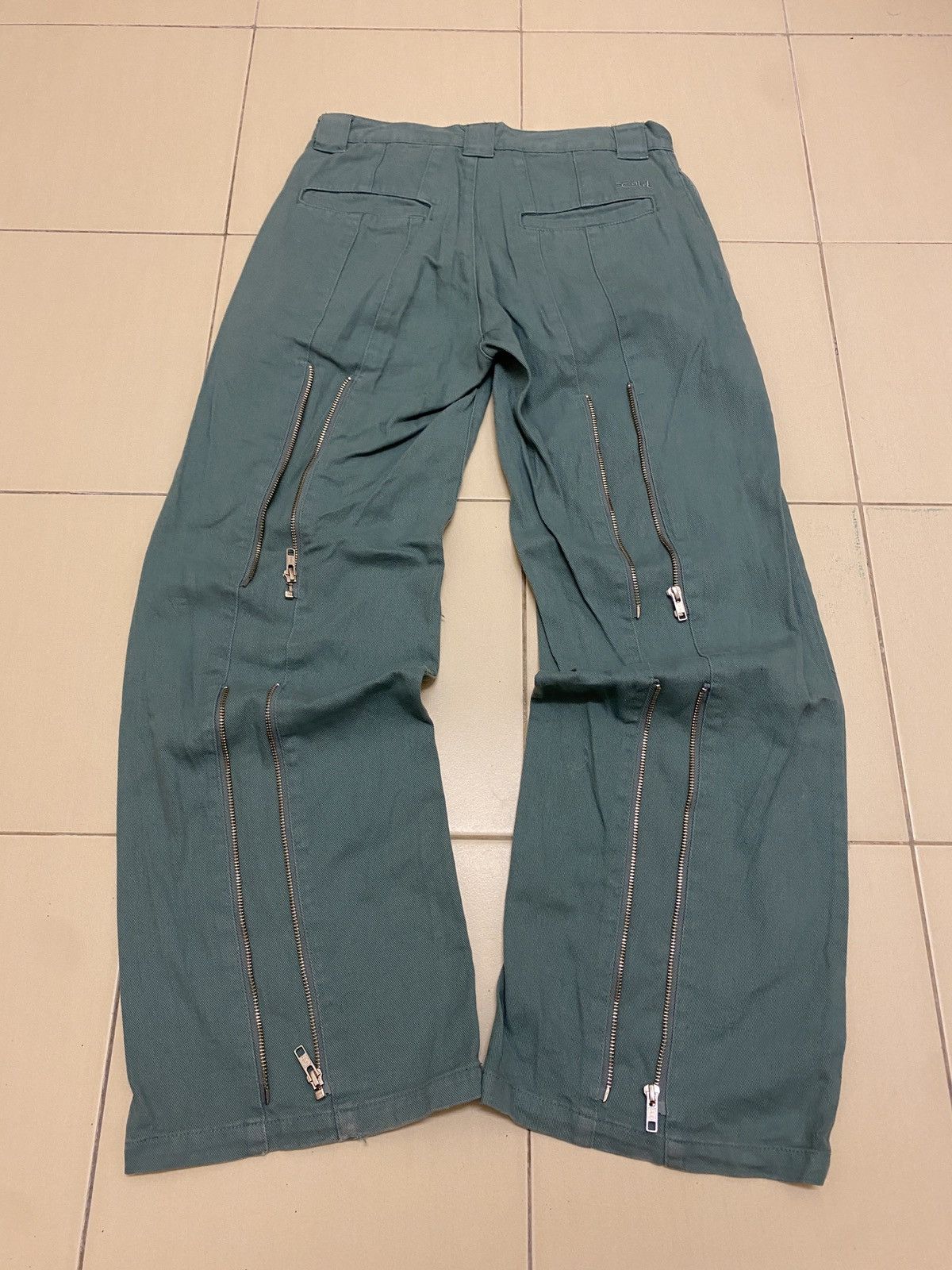 Japanese Brand × X-Girl X-girl Baggy Bondage Zipper Pants Size 30" / US 8 / IT 44 - 2 Thumbnail