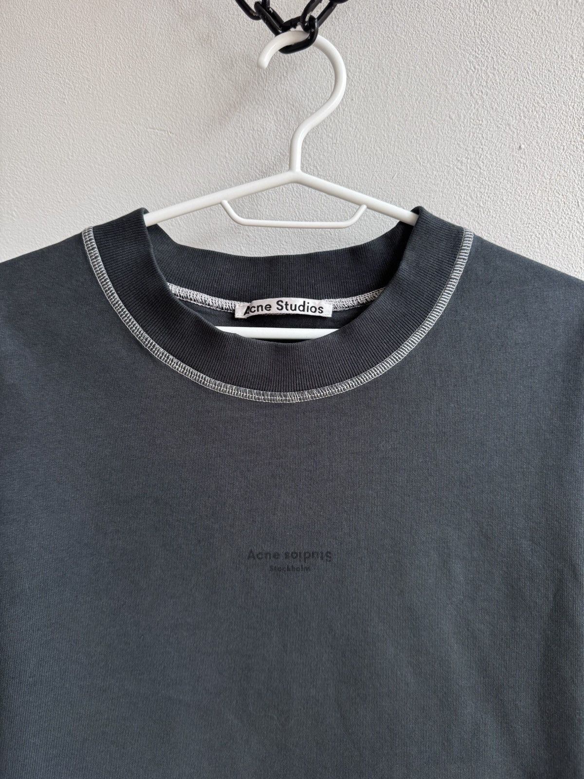 Acne Studios Acne Studios Stockholm Centre Logo T-Shirt Tee Gray Black Size US M / EU 48-50 / 2 - 3 Thumbnail