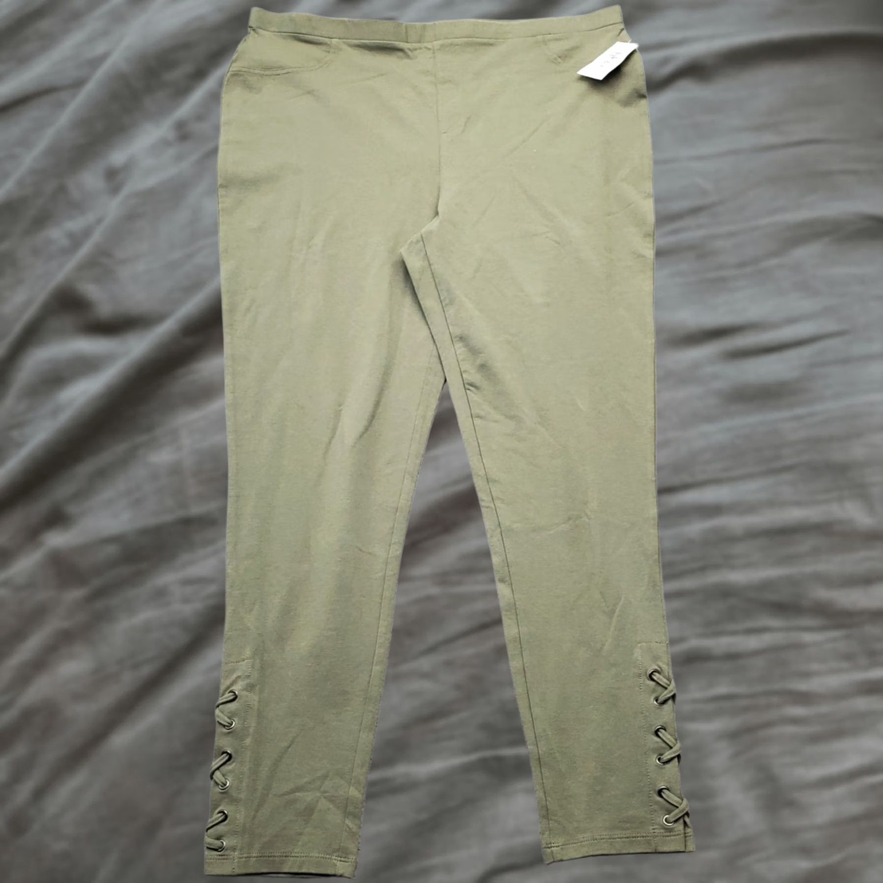Vintage Style&co. Leggings Womens XL Green Mid-Rise Criss Cross Waistband Ankle Shirt Size 40" / US 18 - 1 Thumbnail