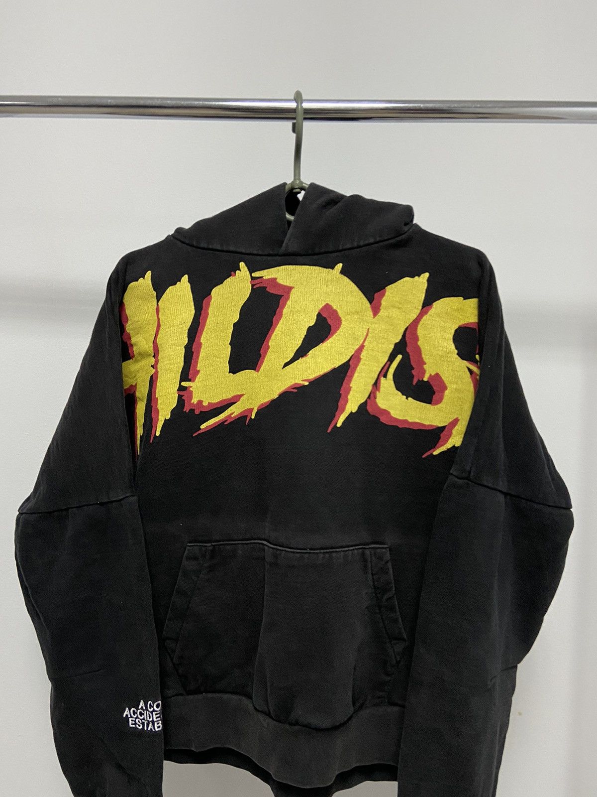 Japanese Brand × Vintage Childish Hoodie Big Logo Vintage Print Skateboarding Y2k Sk8 Size US S / EU 44-46 / 1 - 4 Thumbnail