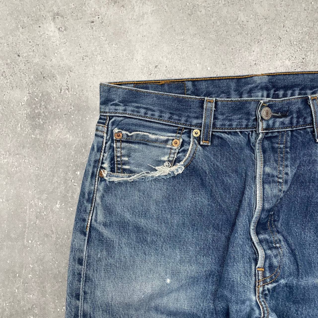 Levi's Vintage 2000s Levis 501 Distressed Jeans Blue Size W34 L32 Size US 34 / EU 50 - 3 Thumbnail