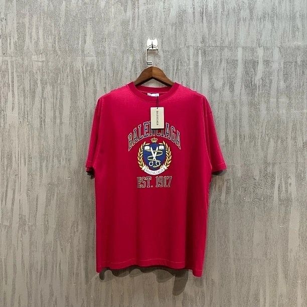 Balenciaga Balenciaga 1917 Crest Logo T-Shirt Size S Size US S / EU 44-46 / 1 - 1 Thumbnail