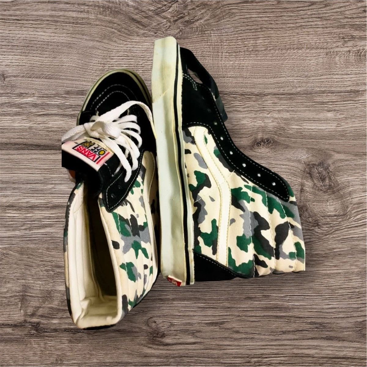 Vans VINTAGE VANS USA 80s LIKE NEW CONDITION Size US 9.5 / EU 42-43 - 1 Thumbnail