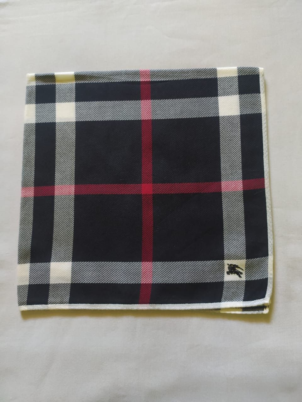 Burberry Burberry Handkerchief Size ONE SIZE - 1 Thumbnail