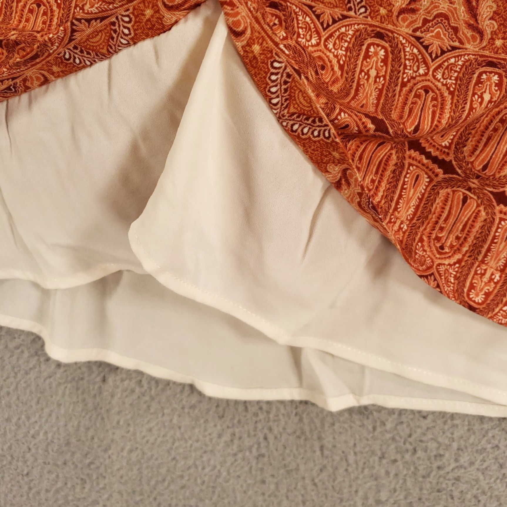 Vintage Womens 1X Orange Chiffon Geometric Blouse Top Layered Look Casual Sleeve Round Neck Pullover Plus Size 1X Rose And Olive Size XL / US 12-14 / IT 48-50 - 6 Thumbnail