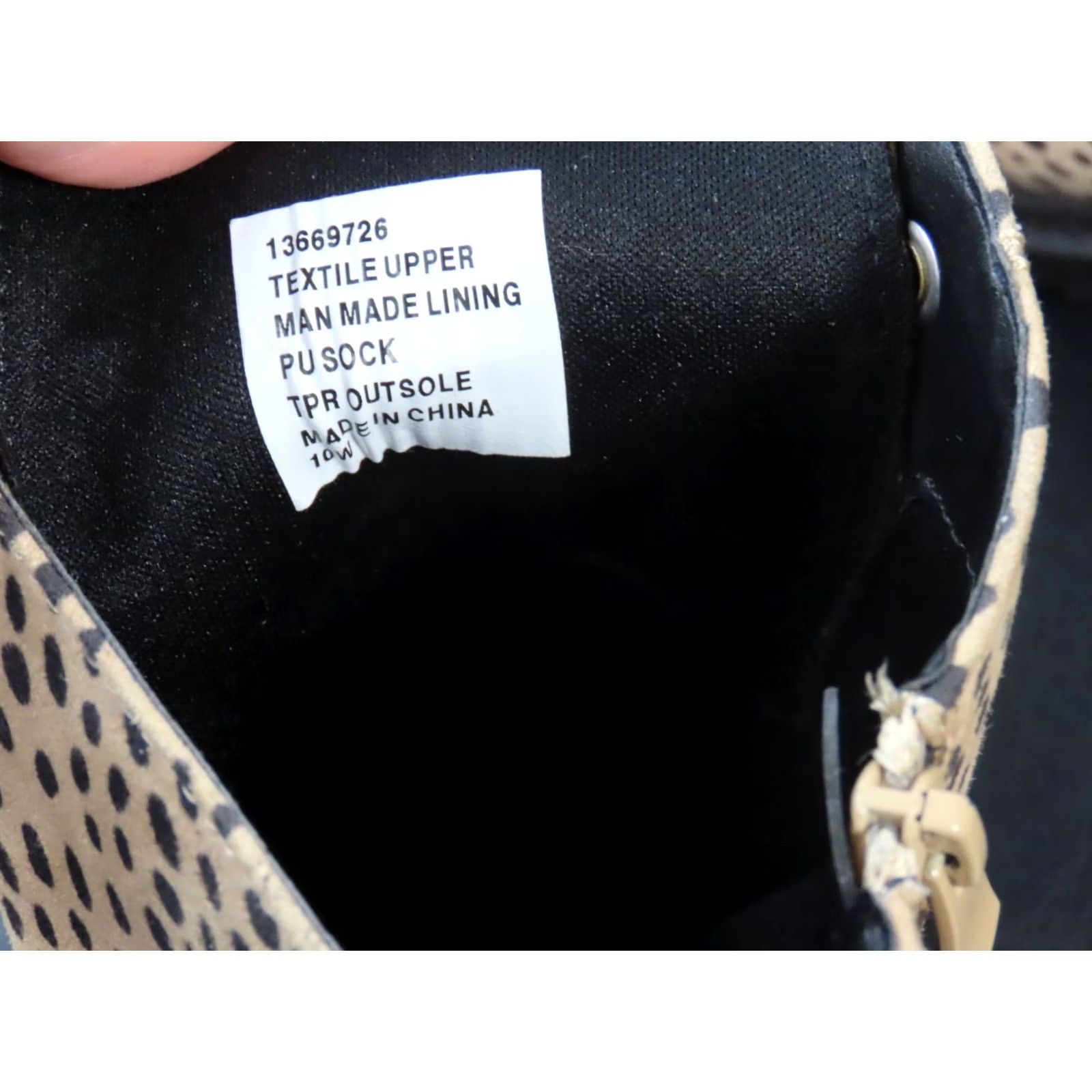 Torrid Torrid Stevie Women's 10W Lace-Up Combat Boots Faux Leather Leopard Zipper Ivory Animal Print Block Heel Rubber Ankle Shoes Size US 10 / IT 40 - 7 Thumbnail