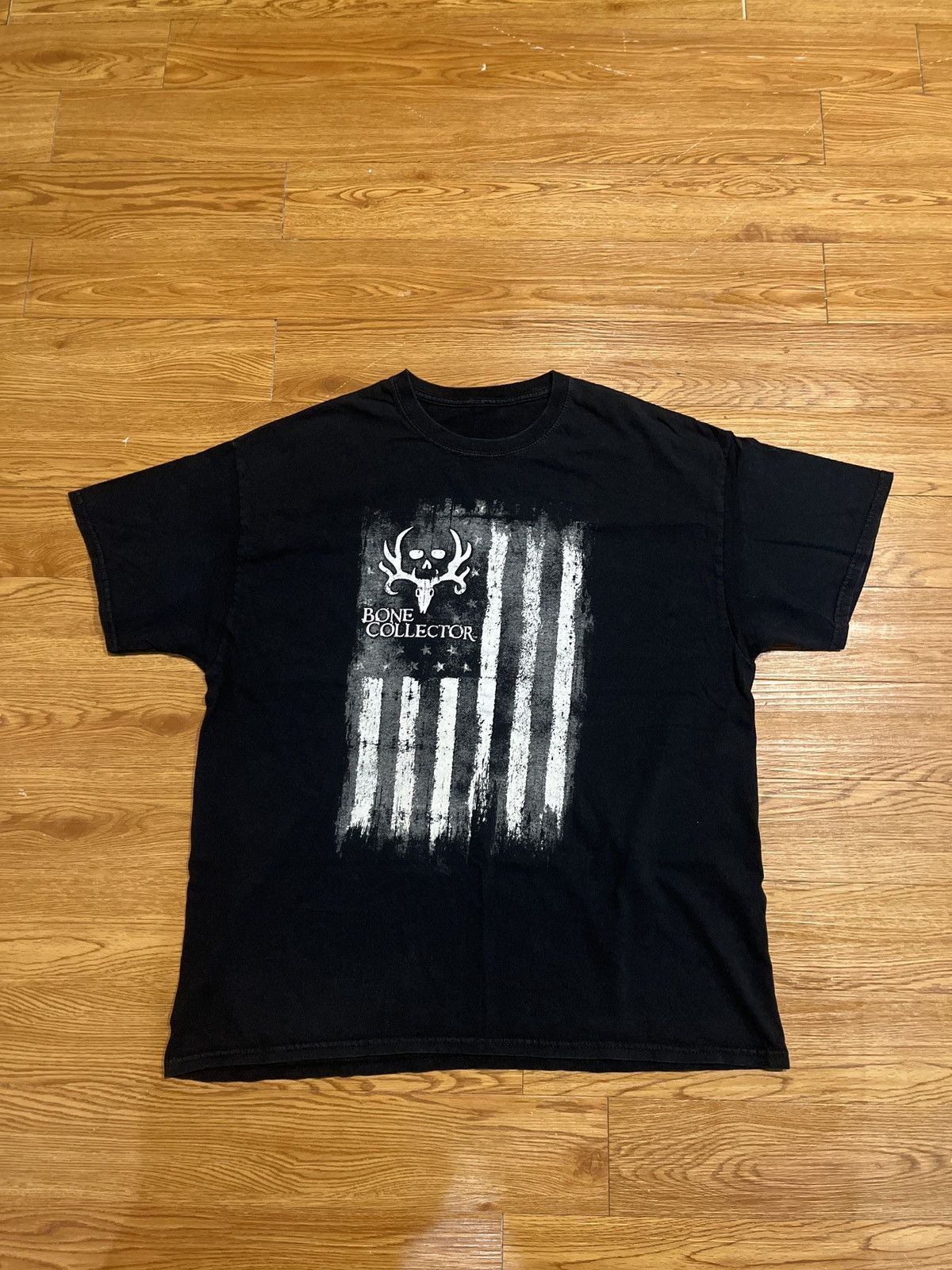 Vintage 🤯CRAZY Y2K VINTAGE BONE COLLECTOR TEE🤯 Size US XL / EU 56 / 4 - 1 Thumbnail