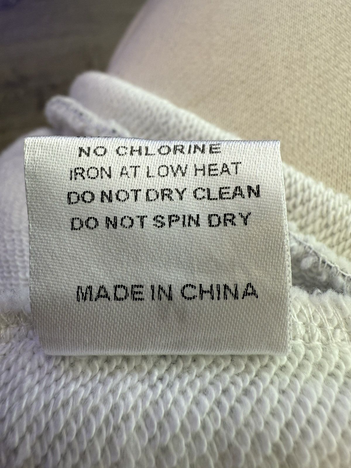 Vale Vale "War is Over" Sweatpants Size US 32 / EU 48 - 7 Thumbnail