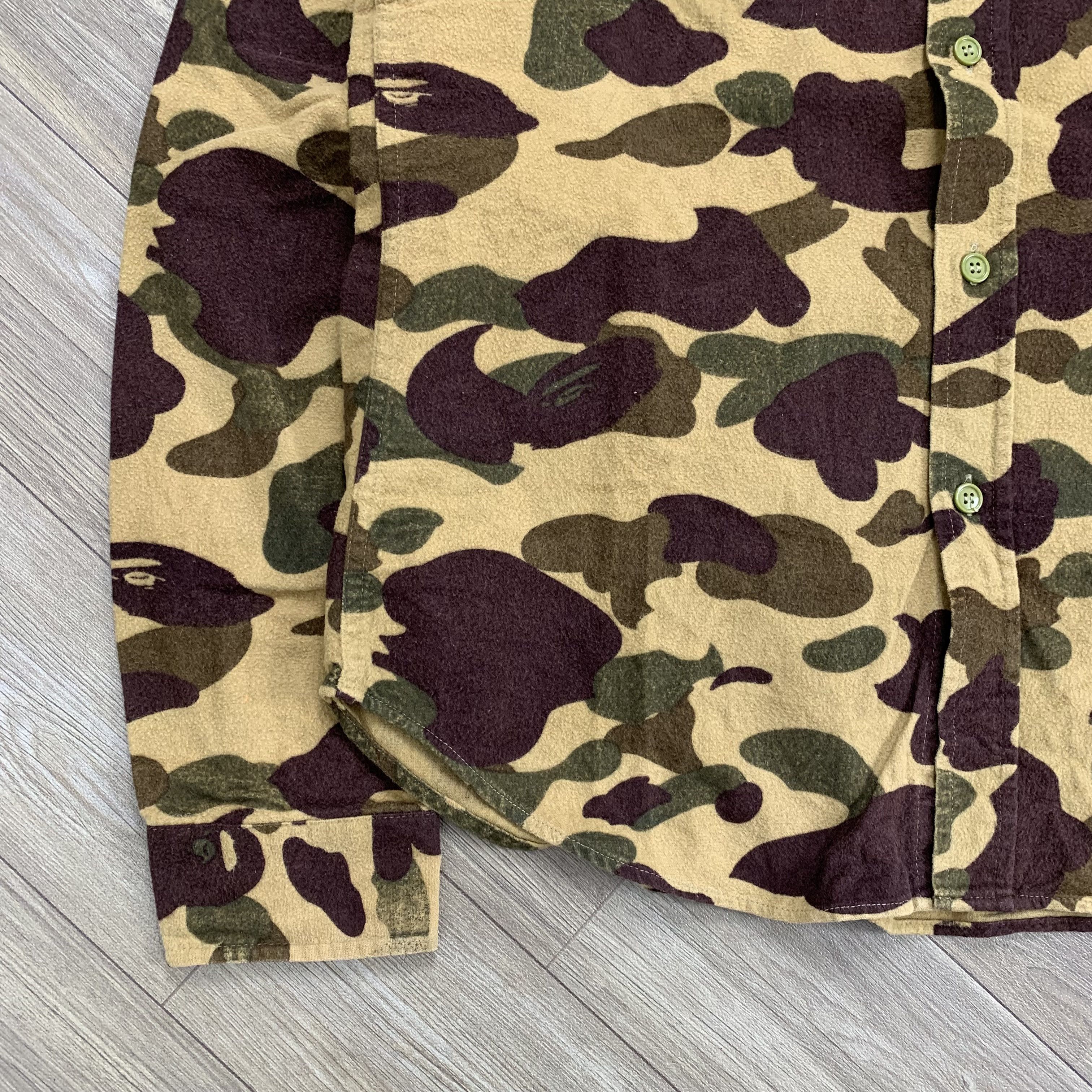 Bape Vintage A Bathing Ape Iconic Camouflage Flanel Shirt Size US M / EU 48-50 / 2 - 3 Thumbnail
