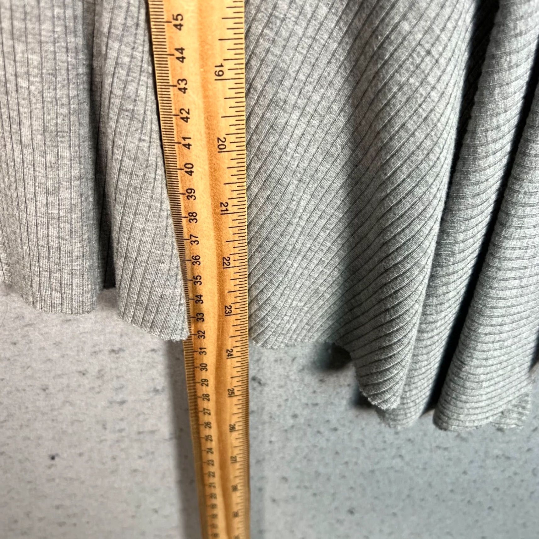 Vintage Maeve By Anthropologie XS Ribbed Gray Asymmetrical Sweater Top Long Sleeve Womens Petite pullover Mock Neck Knit Viscose Elastane Size XS / US 0-2 / IT 36-38 - 7 Thumbnail